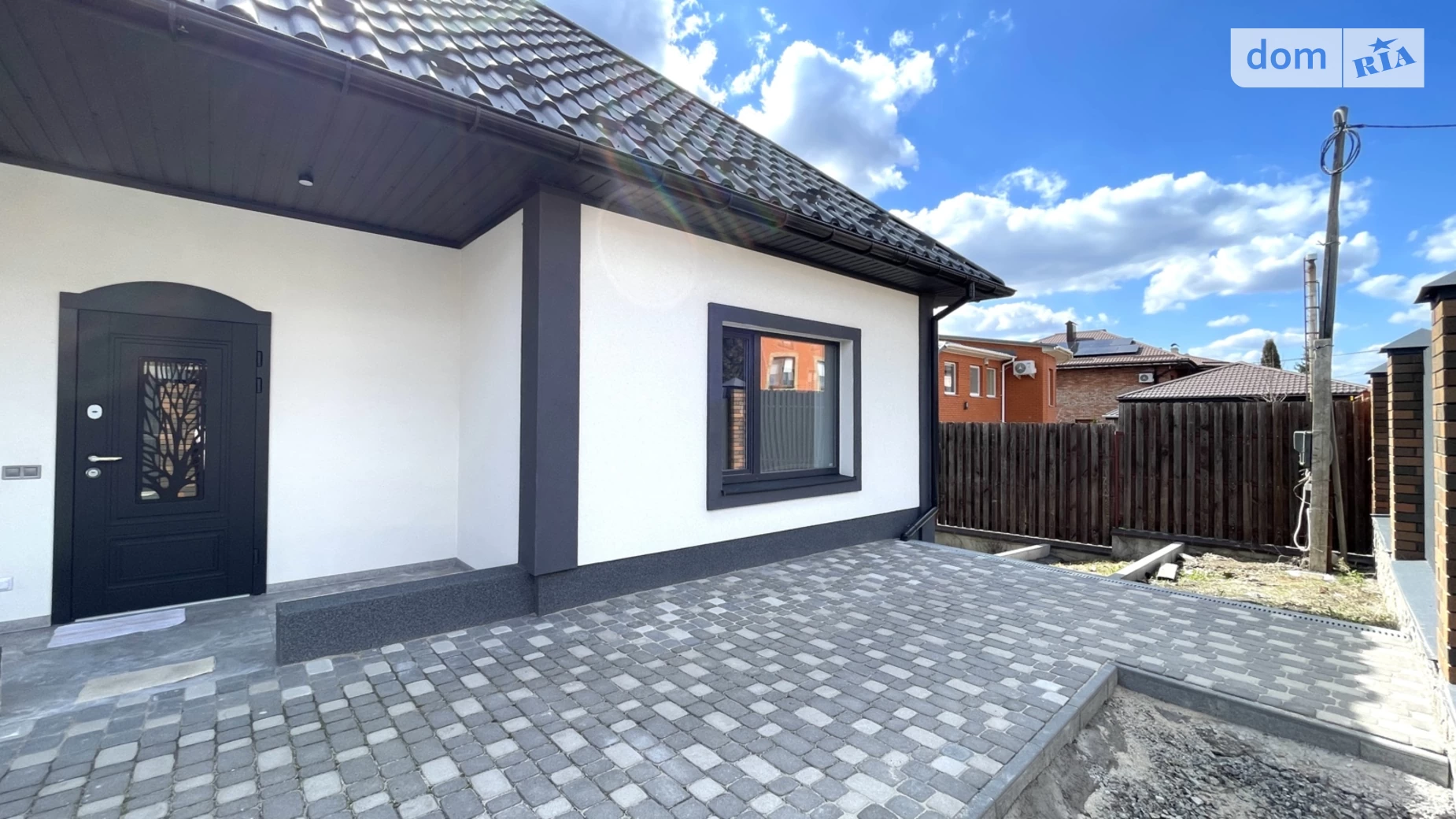 Продается одноэтажный дом 207 кв. м с гаражом, цена: 249000 $ - фото 3
