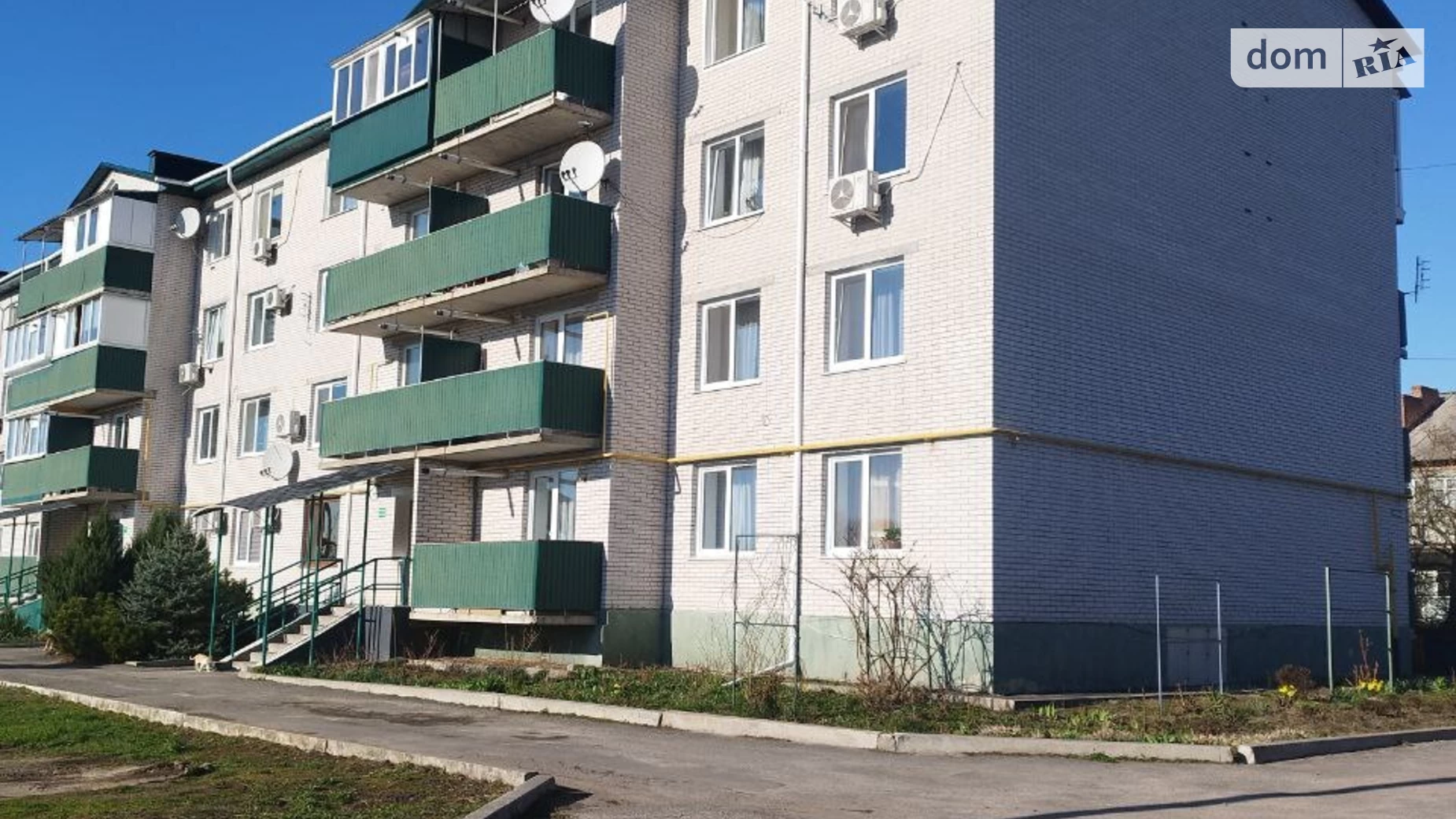 Продается 1-комнатная квартира 111.5 кв. м в Козельце, ул. Жуковского, 17А - фото 3