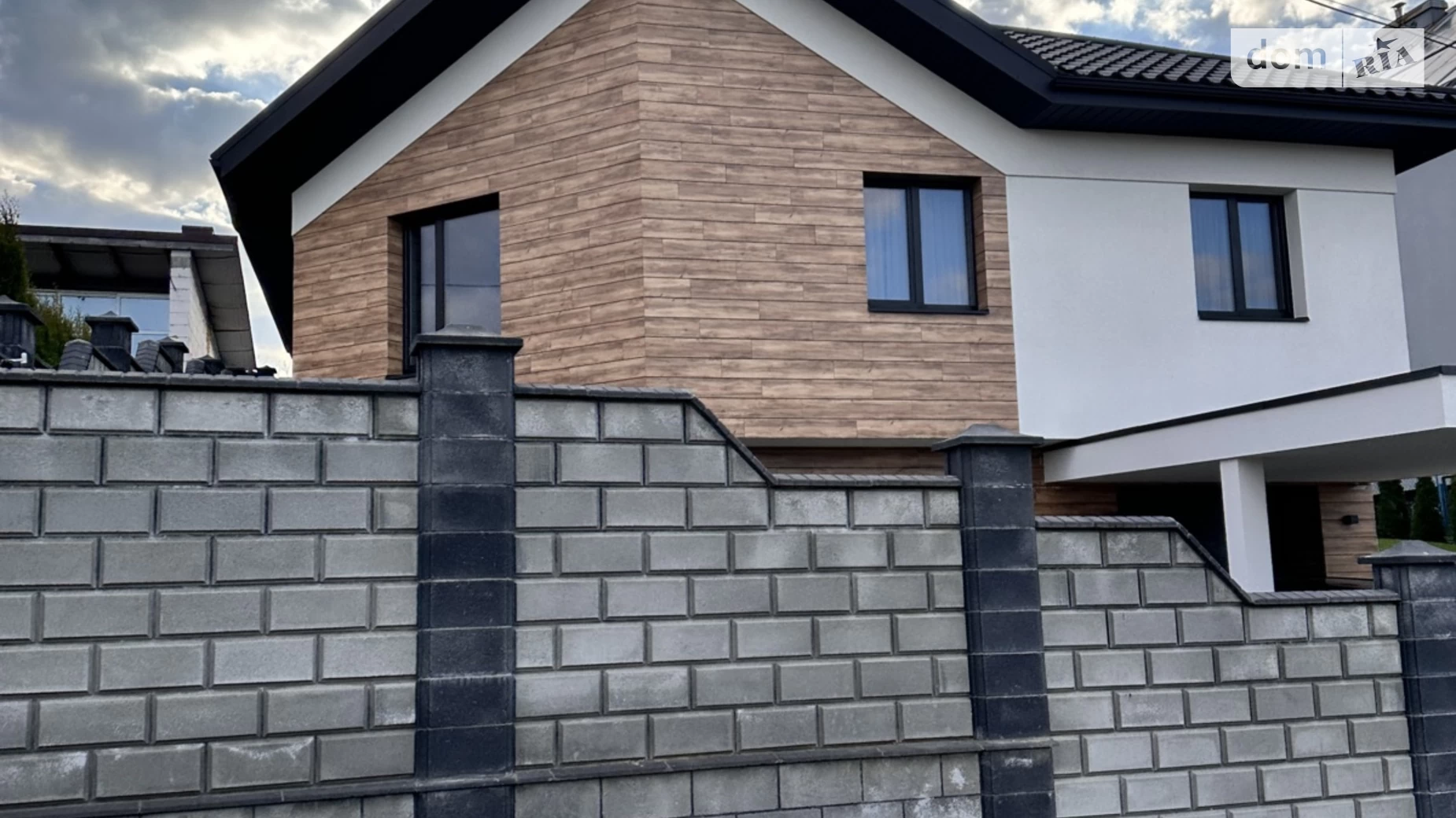Продается одноэтажный дом 201.3 кв. м с камином, цена: 303000 $ - фото 2