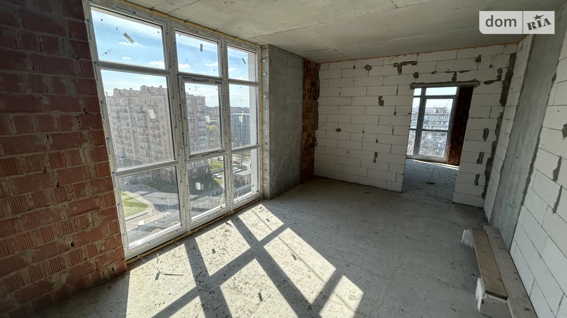 Продается 2-комнатная квартира 66.94 кв. м в Киеве, ул. Метрологическая - фото 2