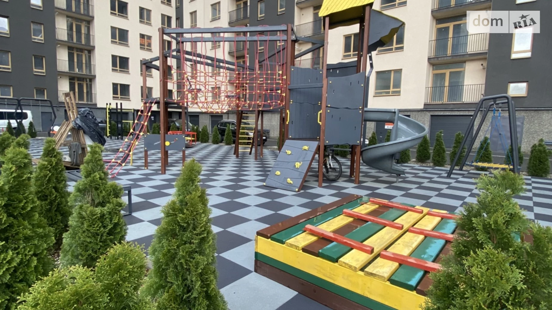 Продается 2-комнатная квартира 54.4 кв. м в Ивано-Франковске, цена: 48500 $ - фото 2