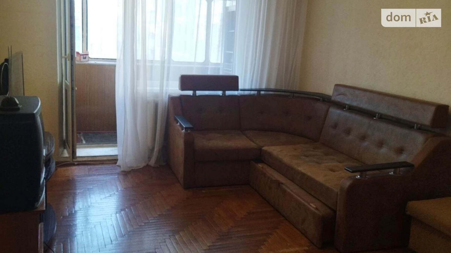 Продается 3-комнатная квартира 69 кв. м в Броварах, ул. Героев Небесной Сотни(Воссоединения), 15Б - фото 4