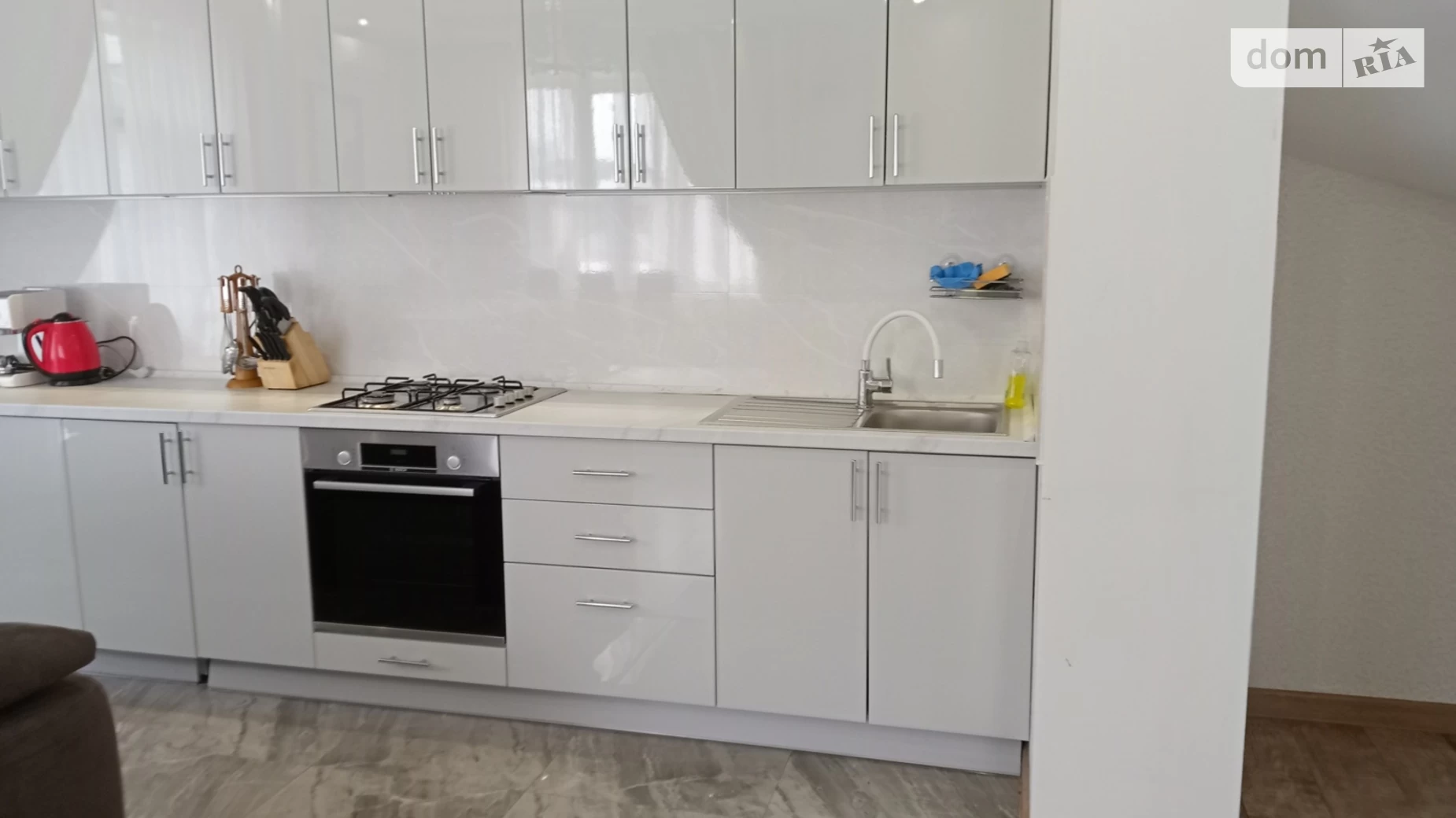 Продается дом на 2 этажа 140 кв. м с террасой, цена: 220000 $ - фото 4