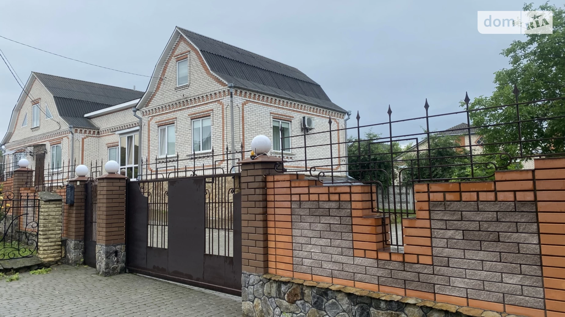 Продается одноэтажный дом 170 кв. м с садом, цена: 97000 $ - фото 3