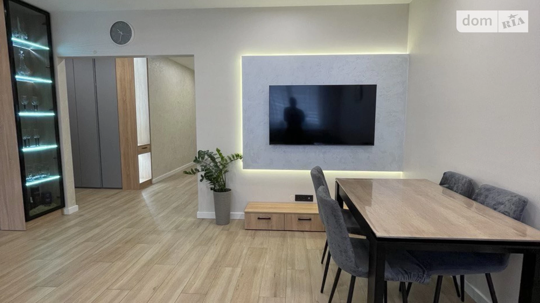 Продается 3-комнатная квартира 200 кв. м в Львове, ул. Трускавецкая - фото 3