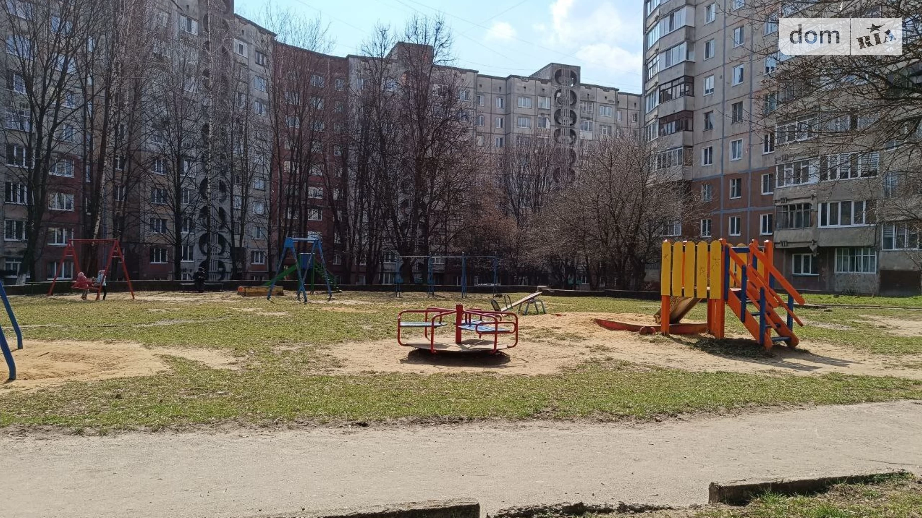 Продается 3-комнатная квартира 65.6 кв. м в Ровно, ул. Шухевича Романа, 26 - фото 3