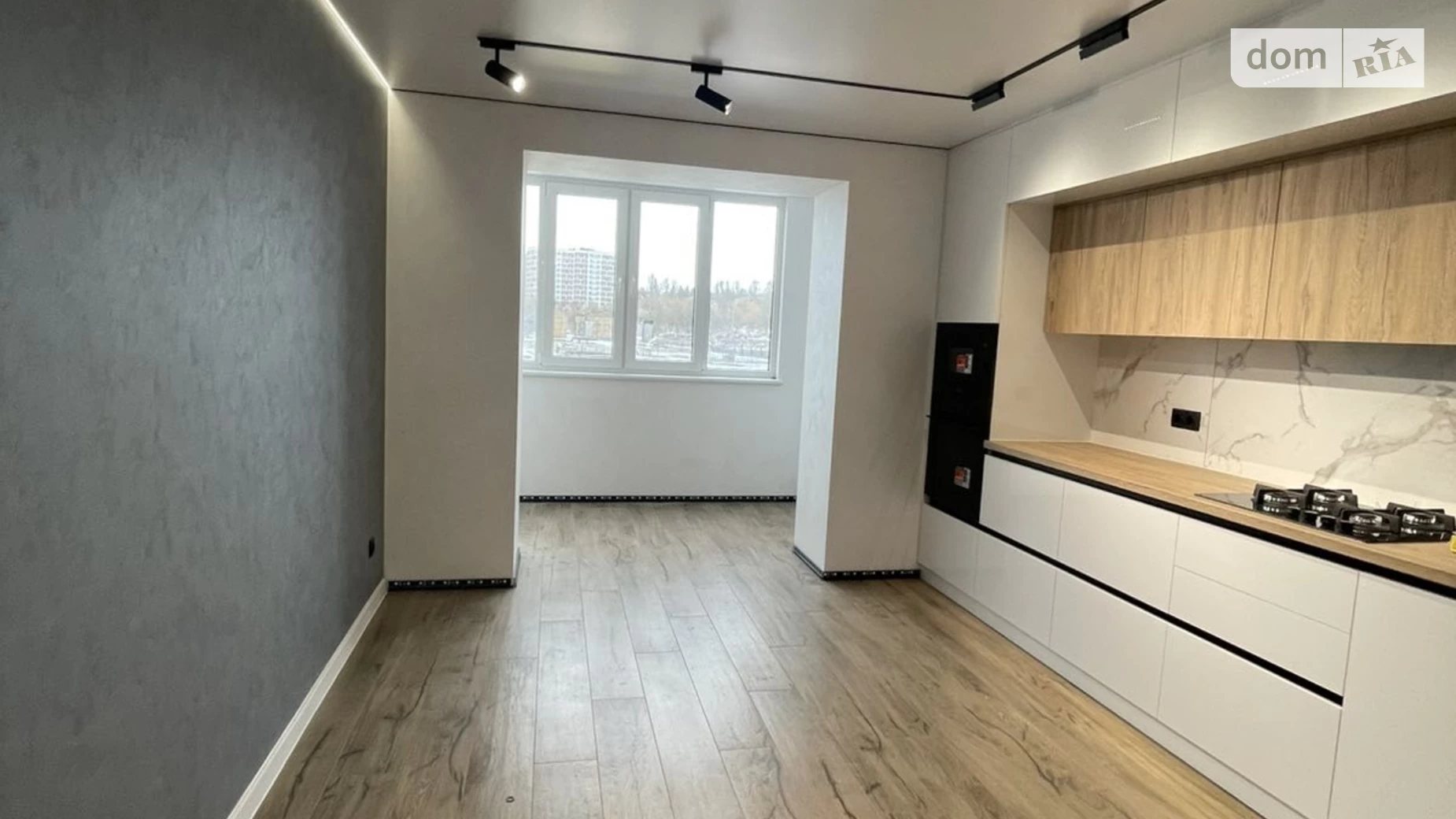2-комнатная квартира 69 кв. м в Тернополе, ул. Ильенко - фото 6