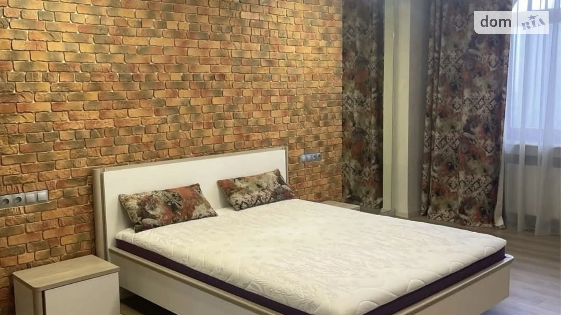 Сдается в аренду 3-комнатная квартира 130 кв. м в Одессе, пер. Ониловой, 18 - фото 2