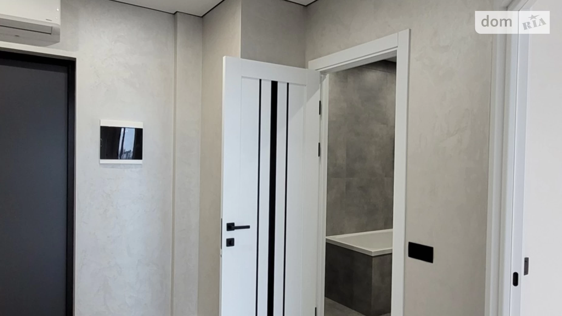 Продается 2-комнатная квартира 61 кв. м в Ивано-Франковске, ул. Карпатская - фото 5
