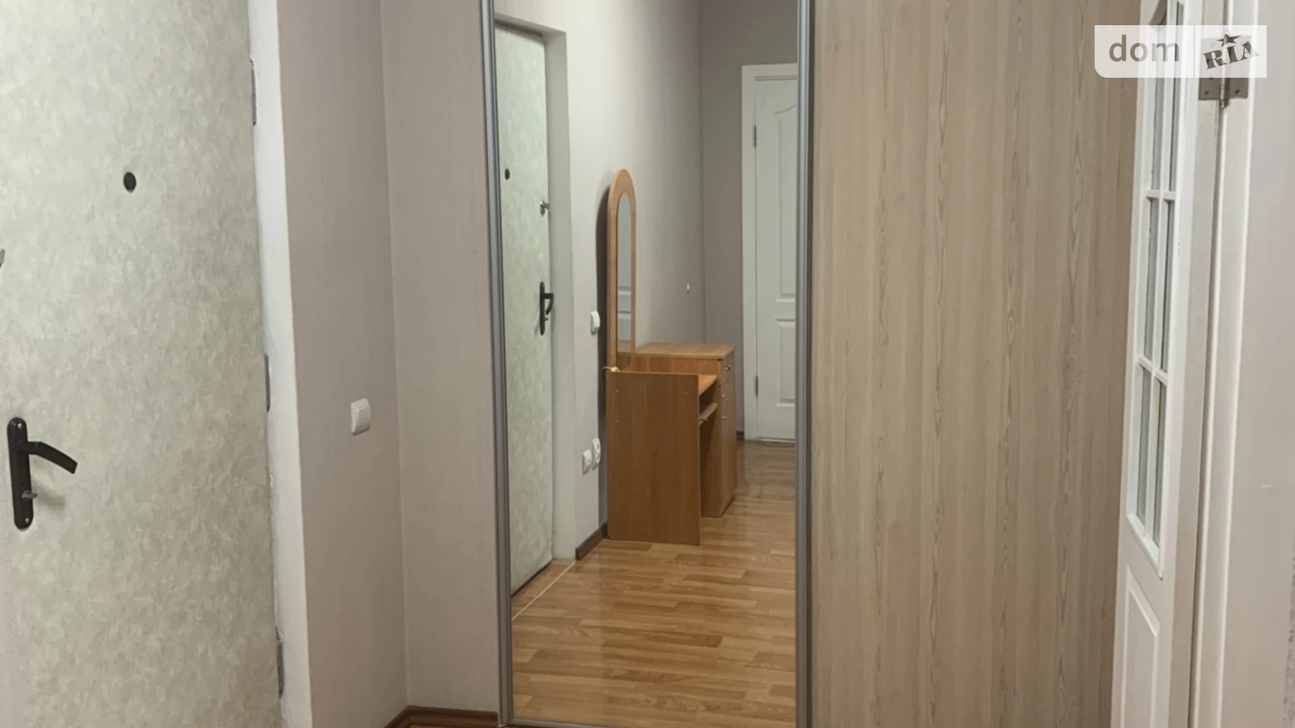 Сдается в аренду 1-комнатная квартира 52 кв. м в Киеве, ул. Раисы Окипной, 4А - фото 4