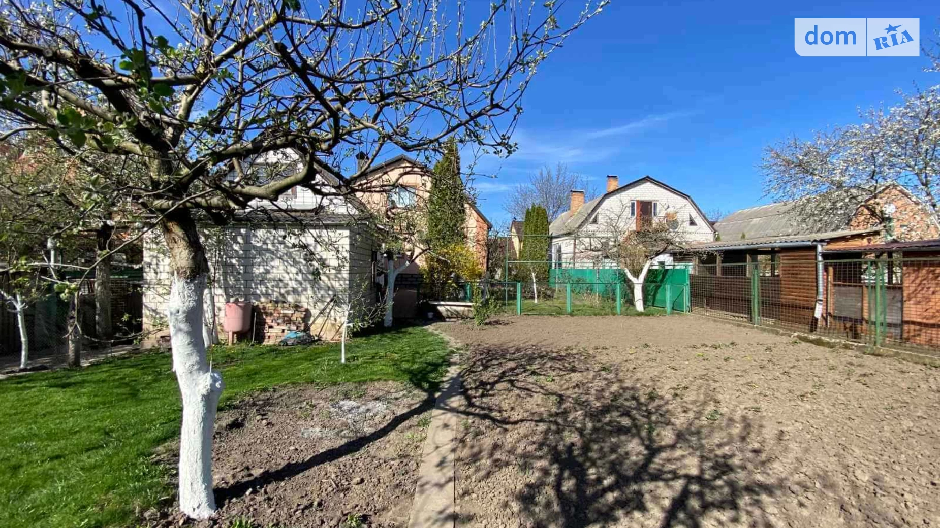 Продается дом на 2 этажа 254 кв. м с беседкой, цена: 120000 $ - фото 3