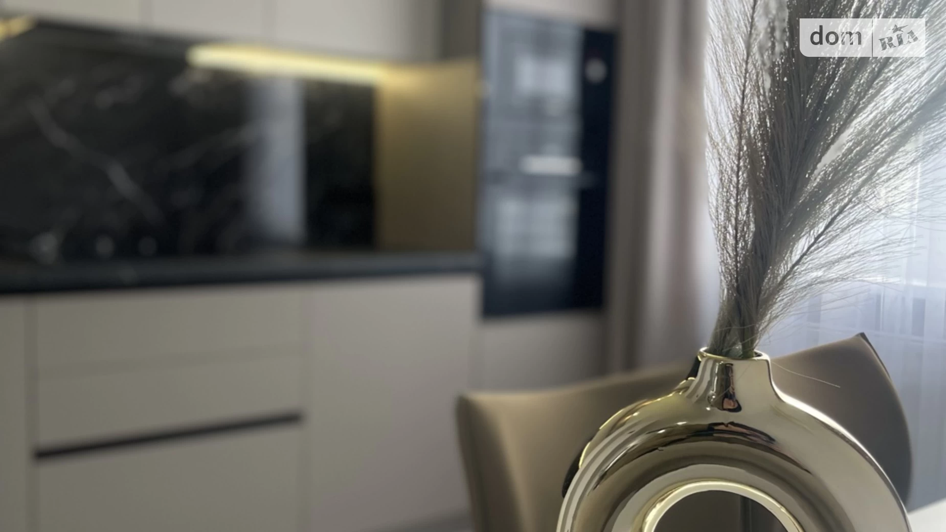 Продается 2-комнатная квартира 61.5 кв. м в Лиманке, ул. Жемчужная, 12 - фото 2