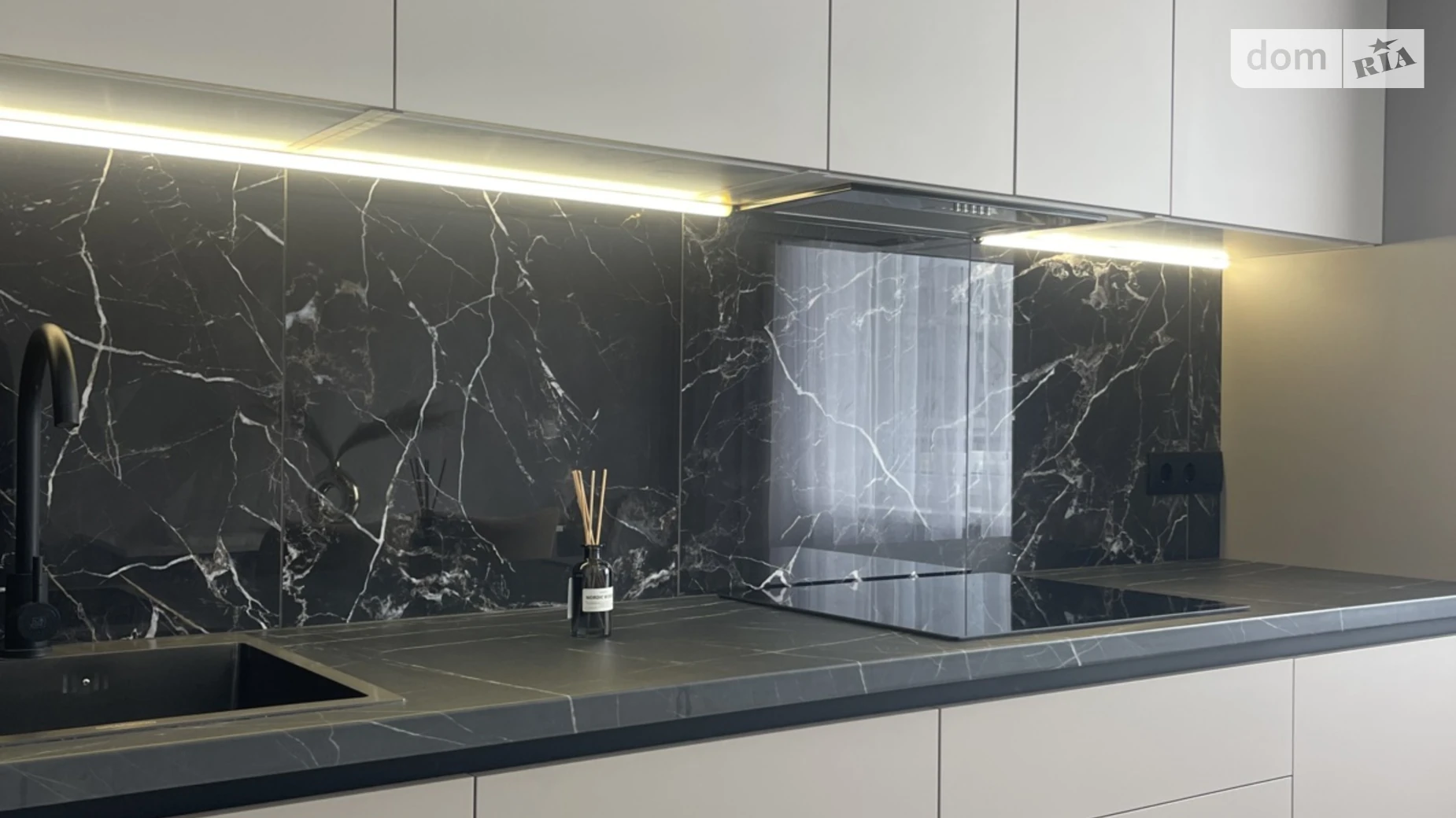 Продается 2-комнатная квартира 61.5 кв. м в Лиманке, ул. Жемчужная, 12 - фото 3