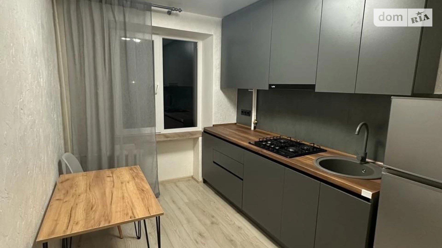 Продається 1-кімнатна квартира 35 кв. м у Дніпрі, вул. Севастопольська, 2 - фото 2