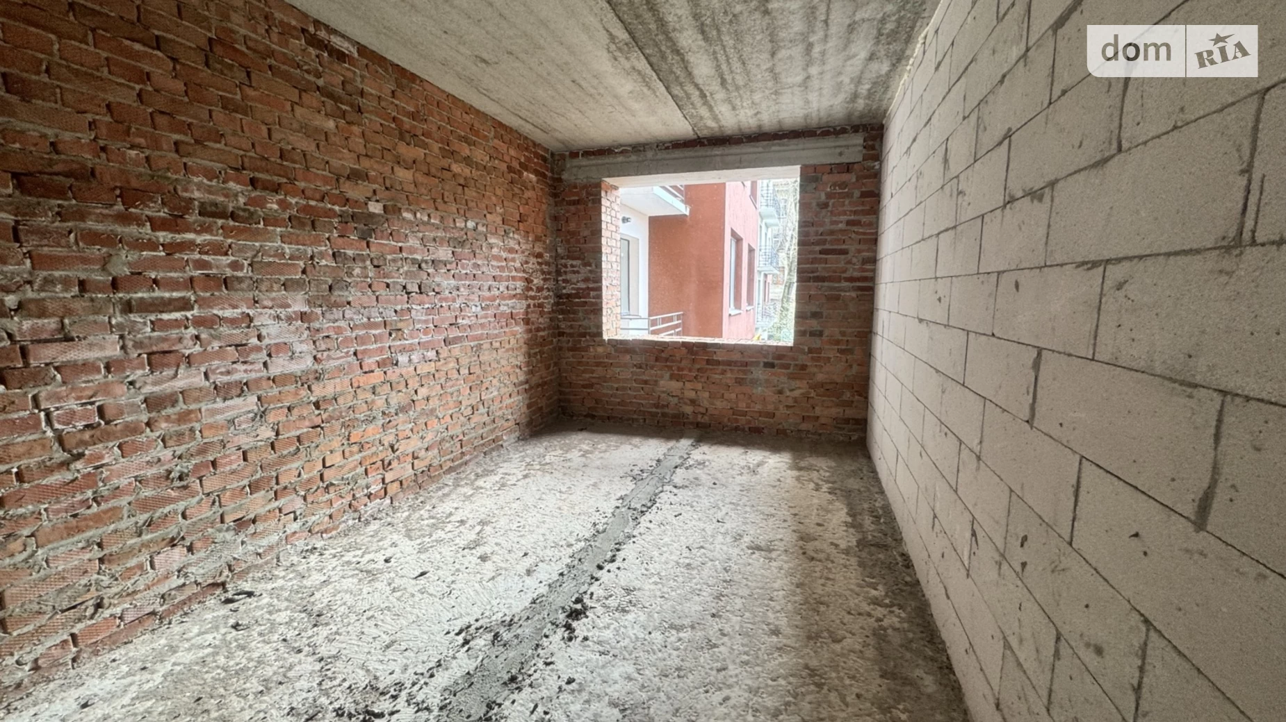 Продается 1-комнатная квартира 87.4 кв. м в Ивано-Франковске, ул. Железнодорожная - фото 4