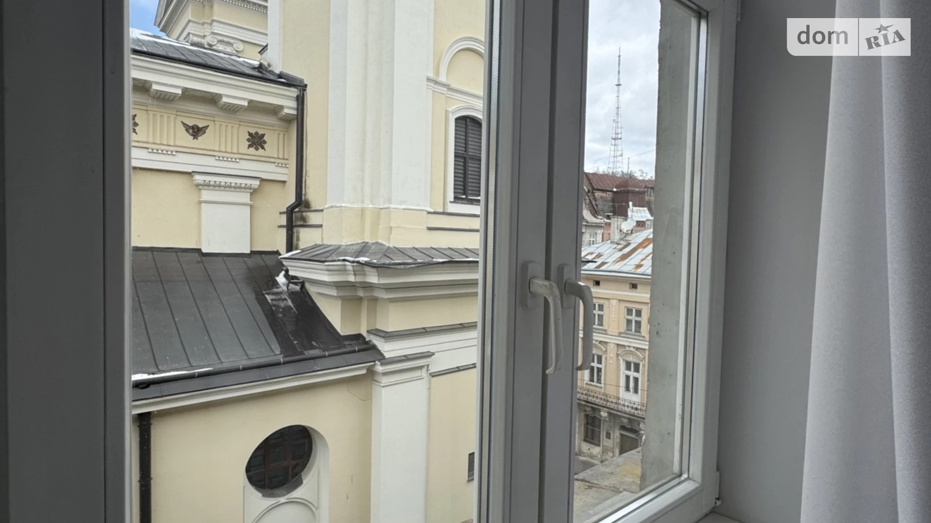 Сдается в аренду 2-комнатная квартира 55 кв. м в Львове, ул. Краковская, 20 - фото 4