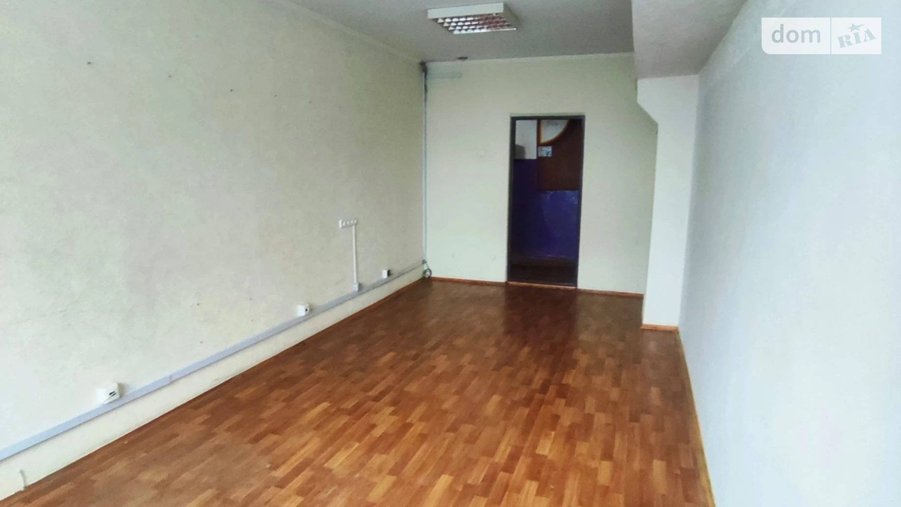 Сдается в аренду офис 20 кв. м в бизнес-центре, цена: 4060 грн - фото 2