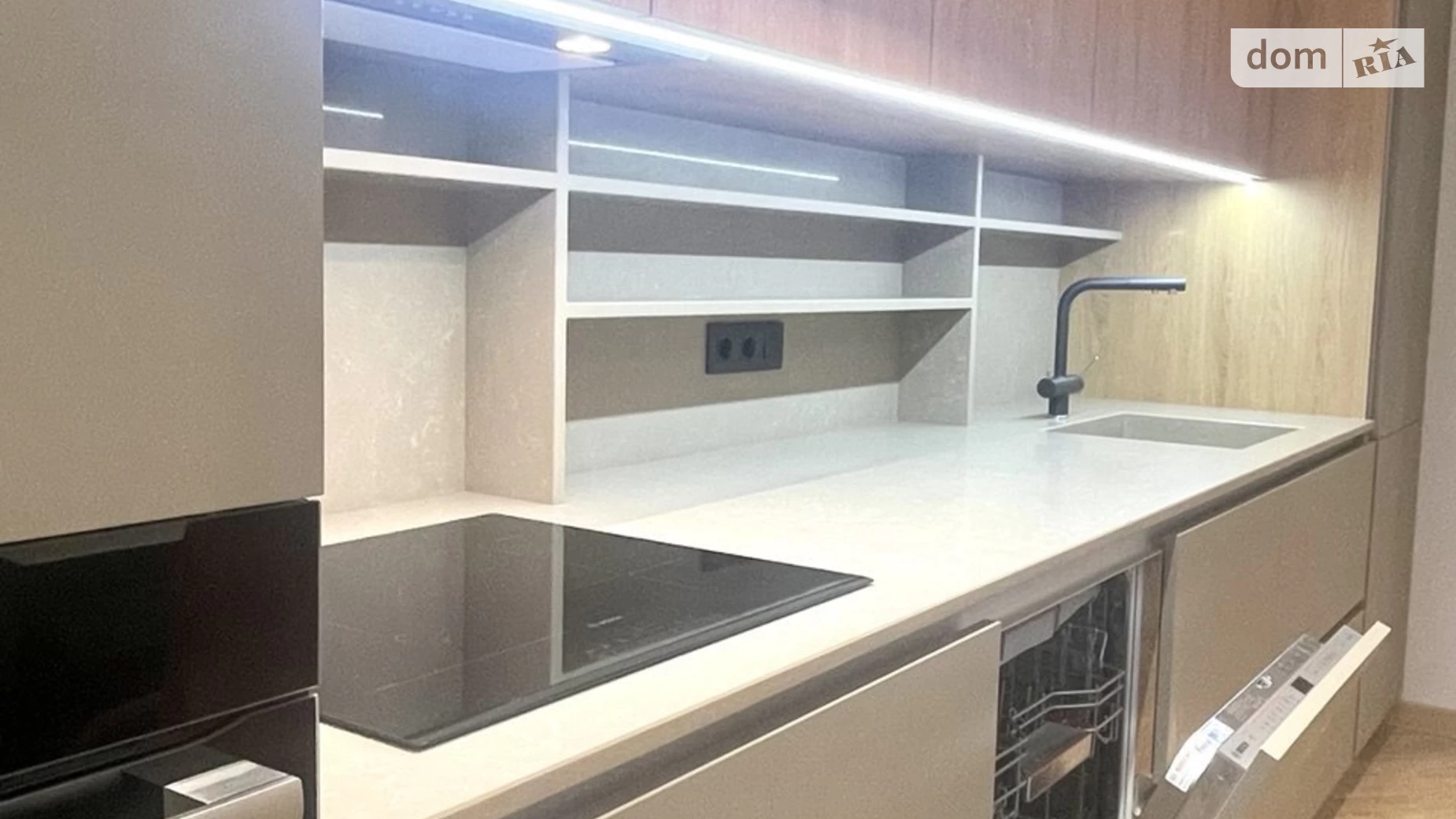 Продается 2-комнатная квартира 71.8 кв. м в Одессе, пер. Курортный, 1 - фото 3