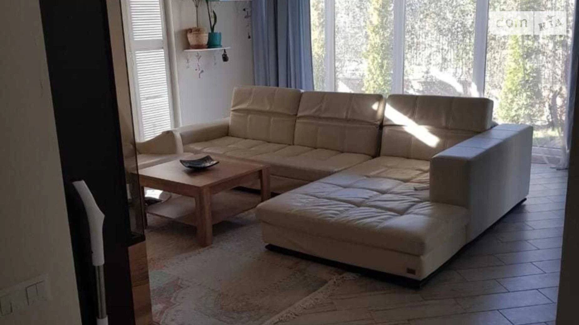 Продается одноэтажный дом 170 кв. м с камином, цена: 230000 $ - фото 3