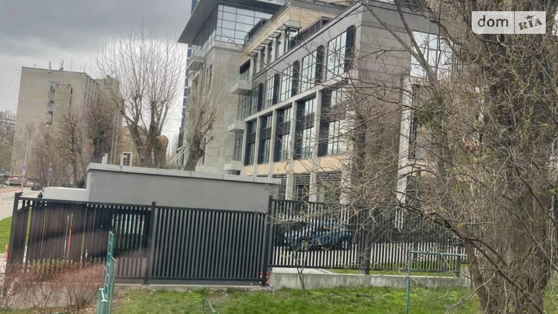 Продається 3-кімнатна квартира 127 кв. м у Києві, вул. Коновальця Євгена, 17 - фото 5