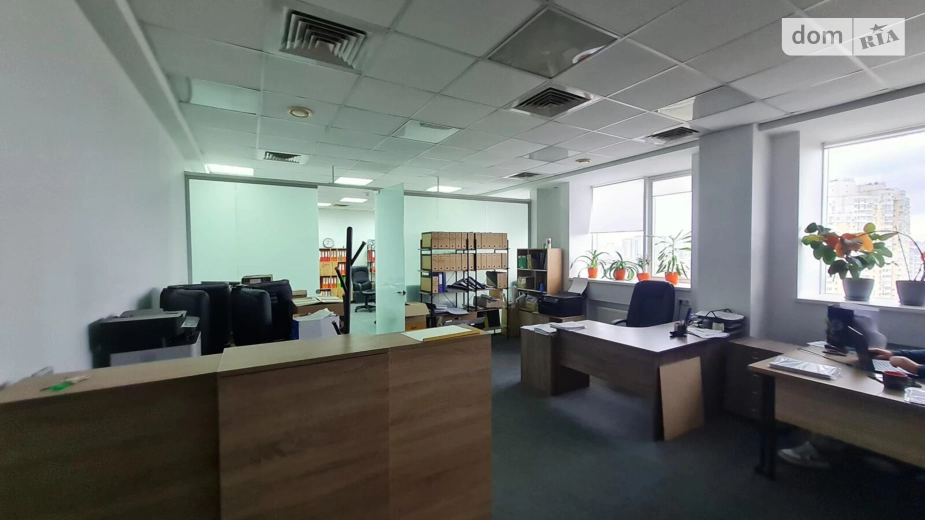 Сдается в аренду офис 114.1 кв. м в бизнес-центре, цена: 1369 $ - фото 2