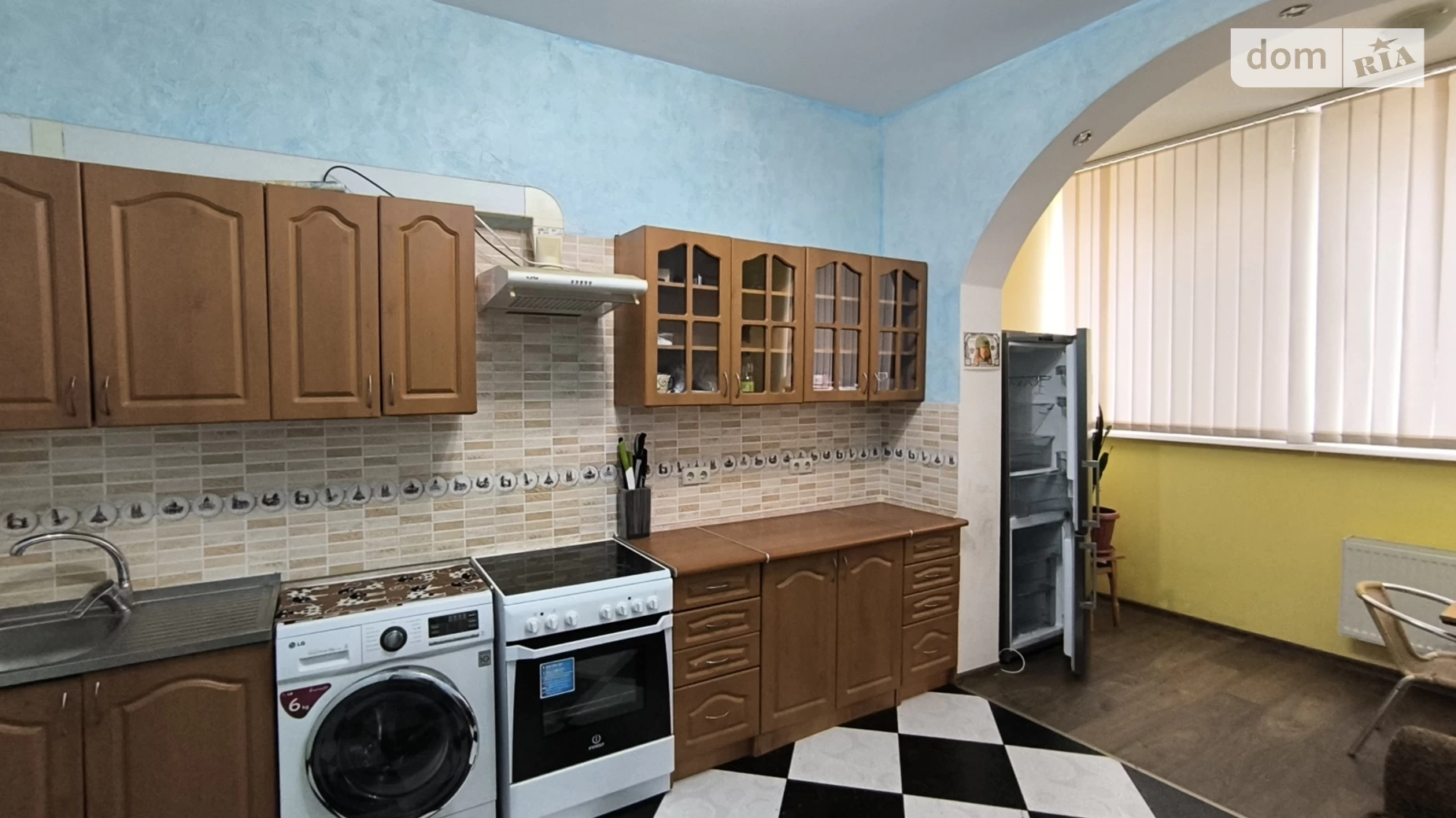 Продається 1-кімнатна квартира 53 кв. м у Одесі, вул. Академіка Корольова, 5/4 - фото 3