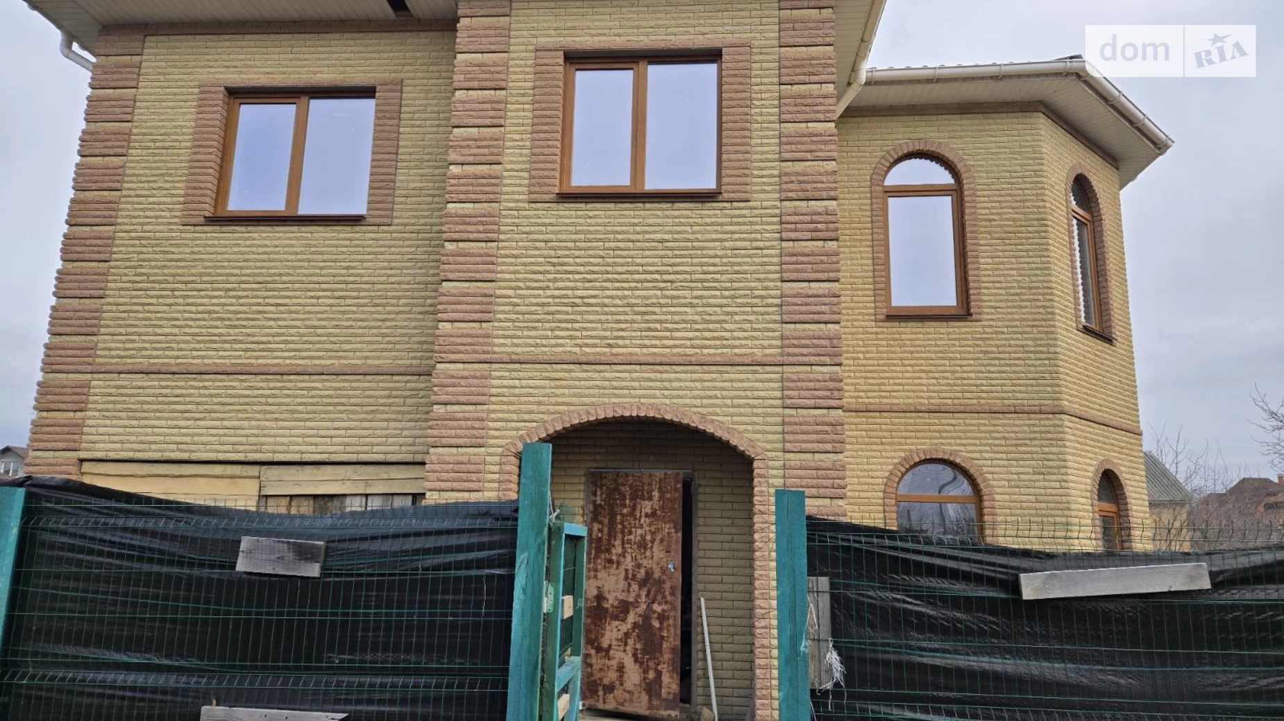 Продается дом на 2 этажа 280 кв. м с беседкой, цена: 180000 $ - фото 5