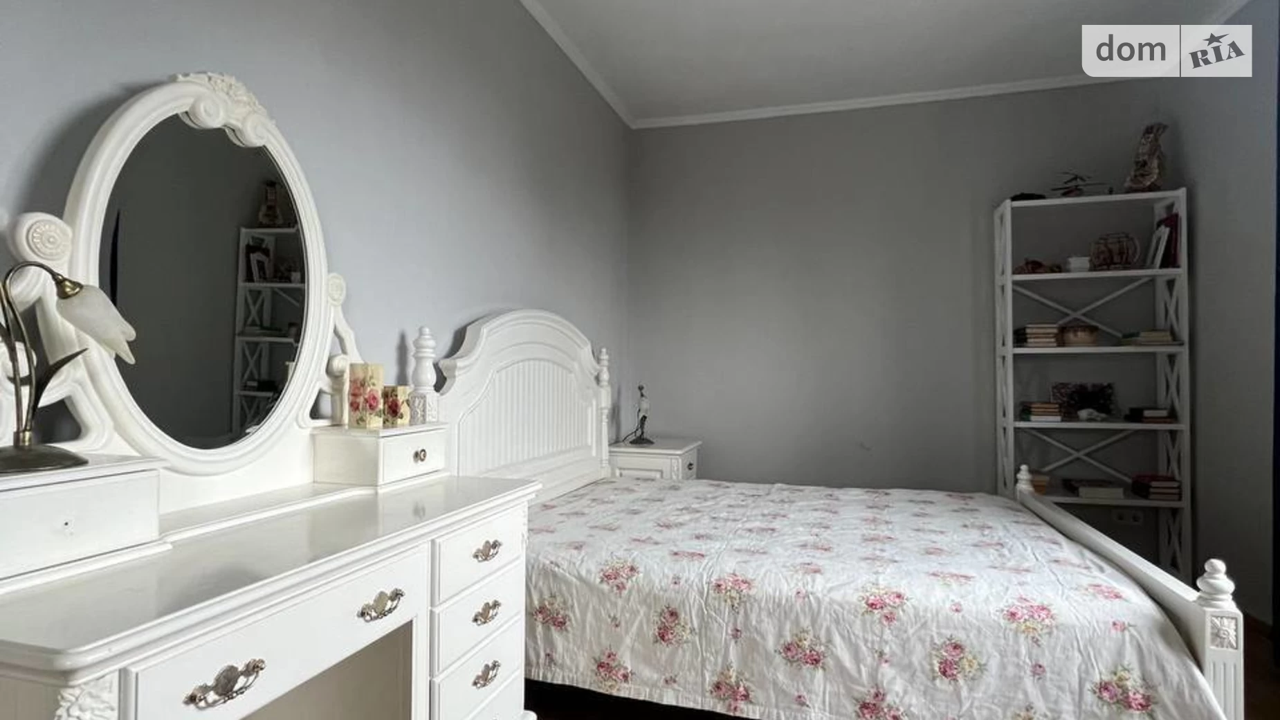 Продается дом на 2 этажа 330 кв. м с бассейном, цена: 245000 $ - фото 5
