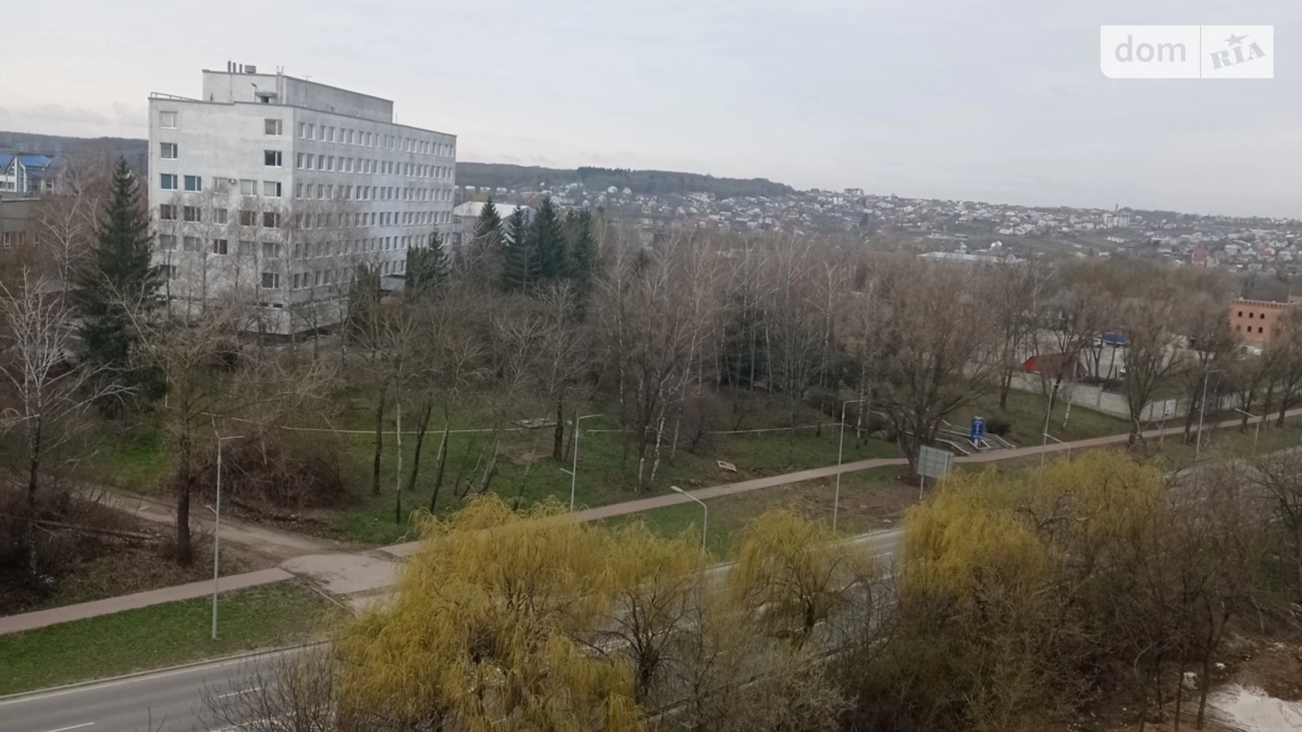 1-комнатная квартира 48 кв. м в Тернополе, ул. Черновецкая - фото 2