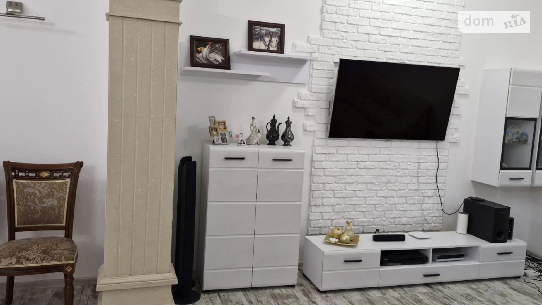 Продается дом на 2 этажа 348.8 кв. м с камином, цена: 380000 $ - фото 4