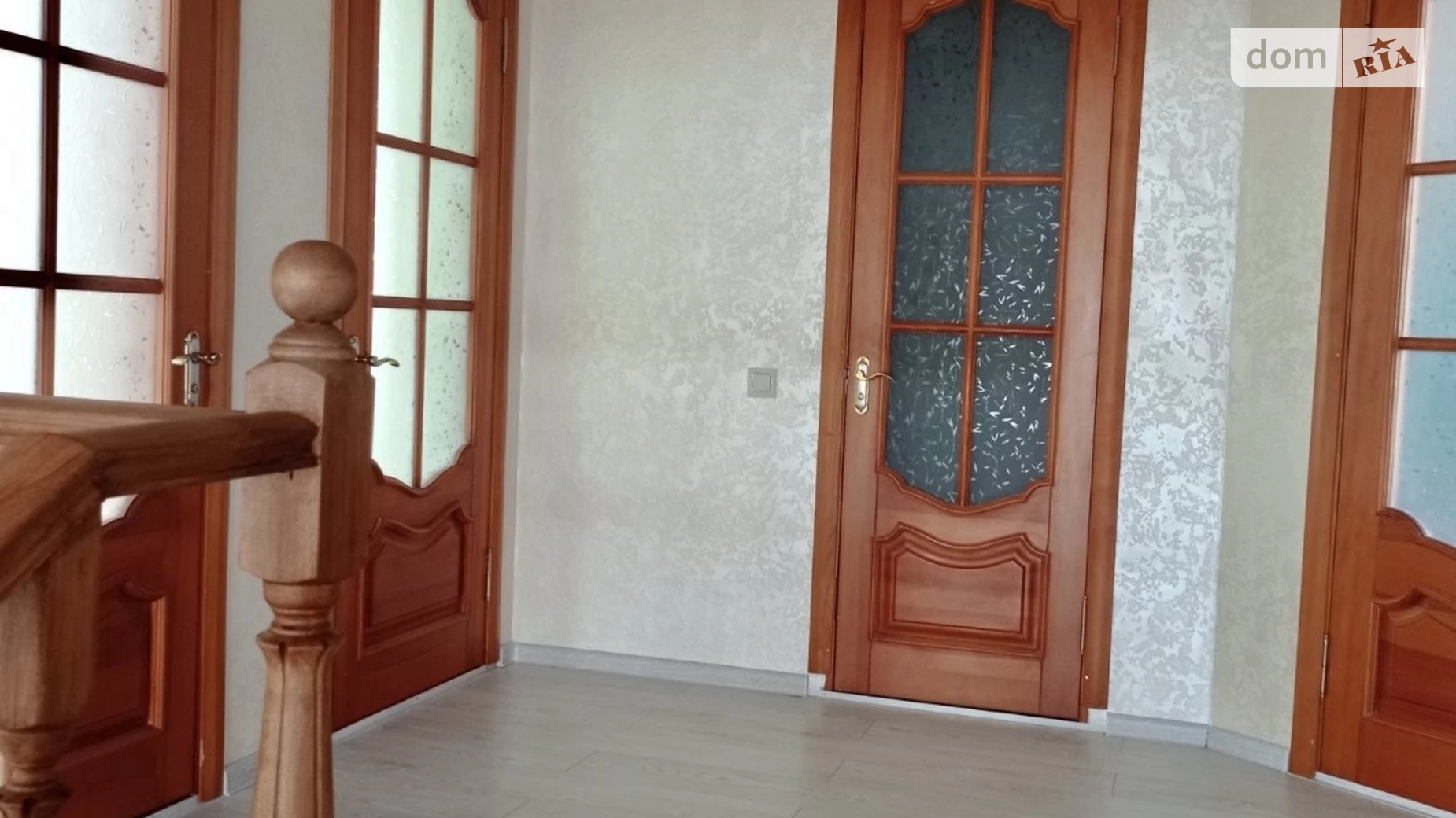 Продается дом на 2 этажа 230.2 кв. м с гаражом, цена: 159000 $ - фото 4