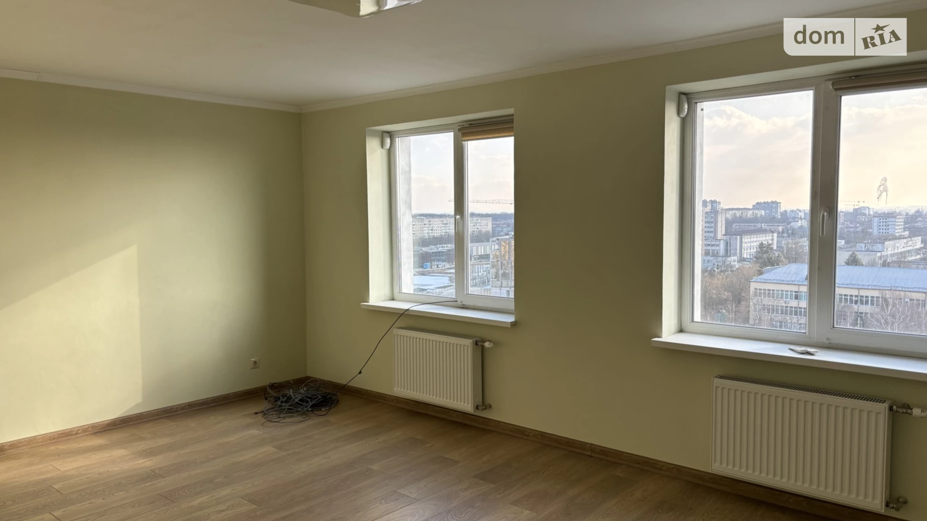 Сдается в аренду офис 150 кв. м в бизнес-центре, цена: 1050 $ - фото 2