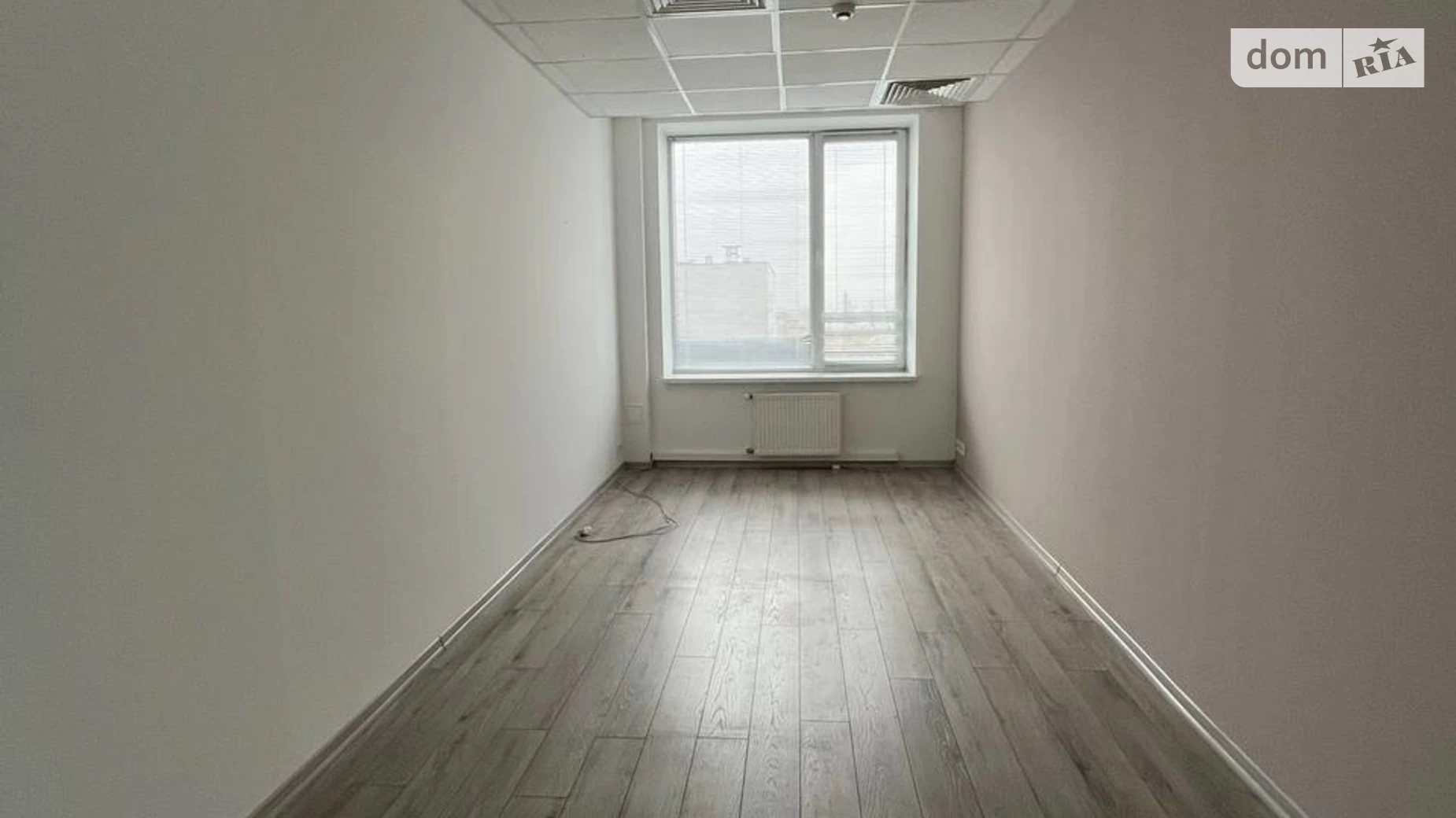 Сдается в аренду офис 750 кв. м в бизнес-центре, цена: 15000 $ - фото 4
