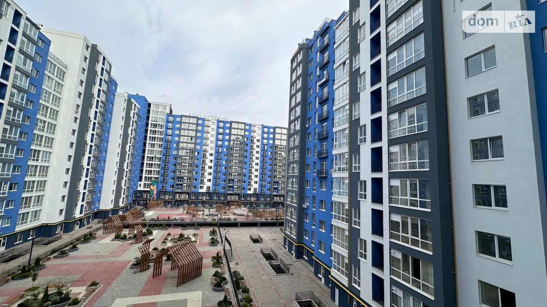 Продается 2-комнатная квартира 57 кв. м в Ивано-Франковске, ул. Княгинин, 44 - фото 4
