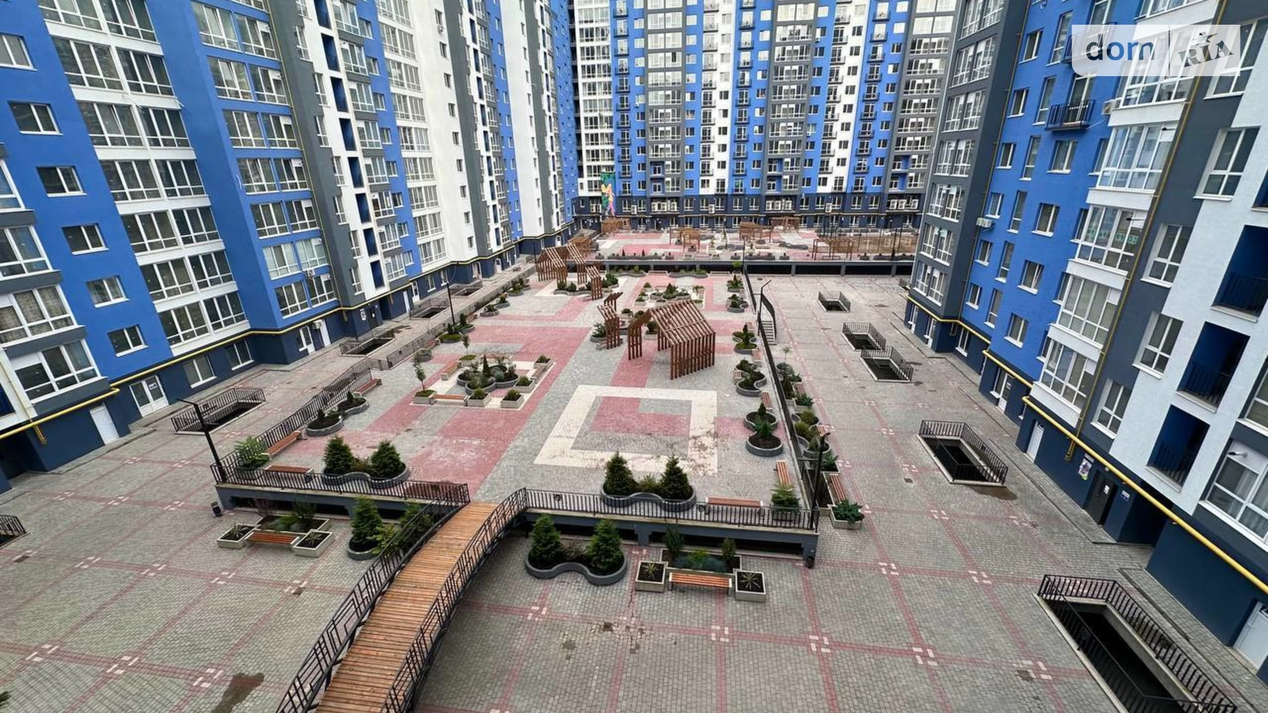 Продается 2-комнатная квартира 57 кв. м в Ивано-Франковске, ул. Княгинин, 44 - фото 5