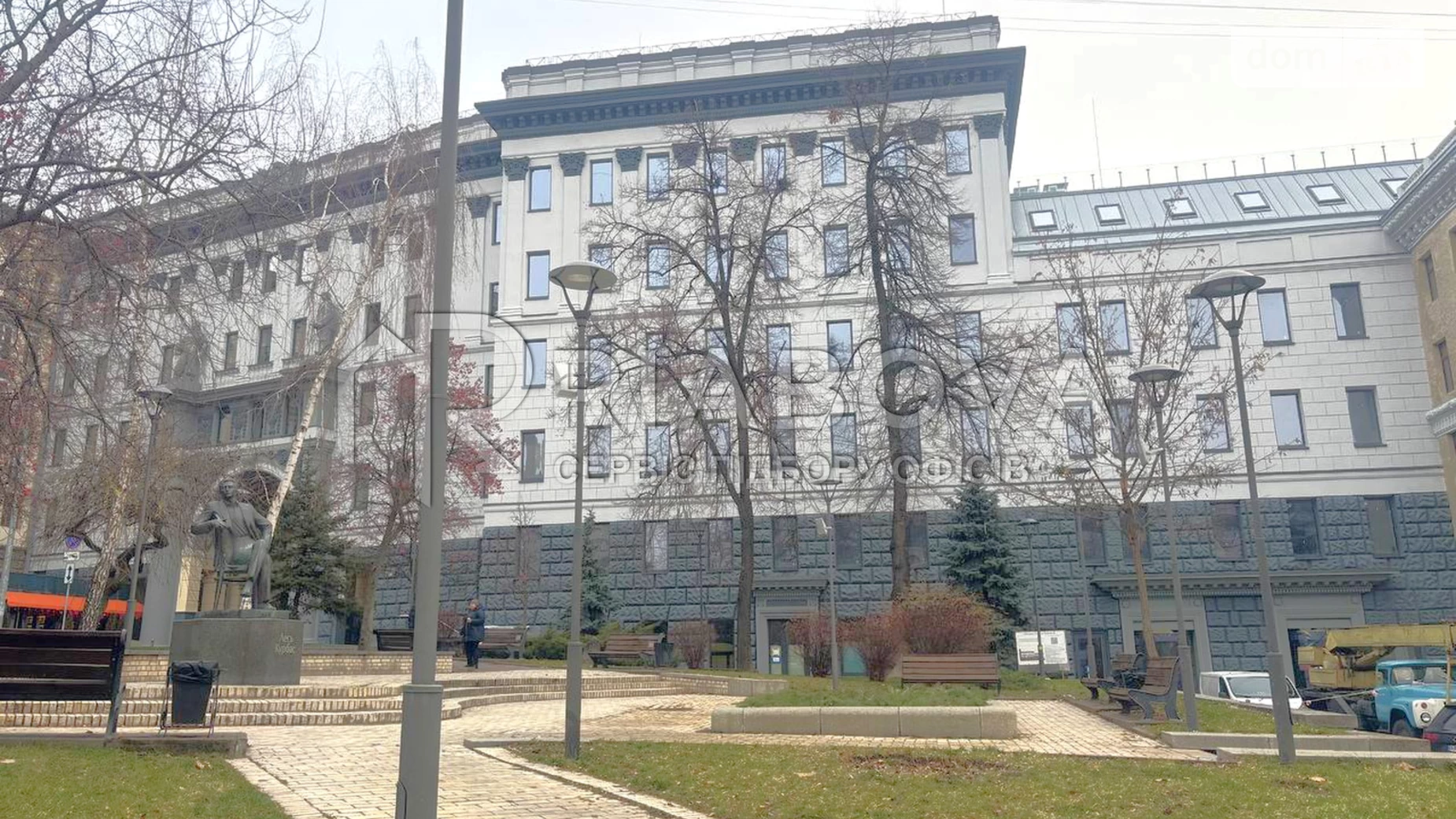 Сдается в аренду офис 104.9 кв. м в бизнес-центре, цена: 3461 $ - фото 5
