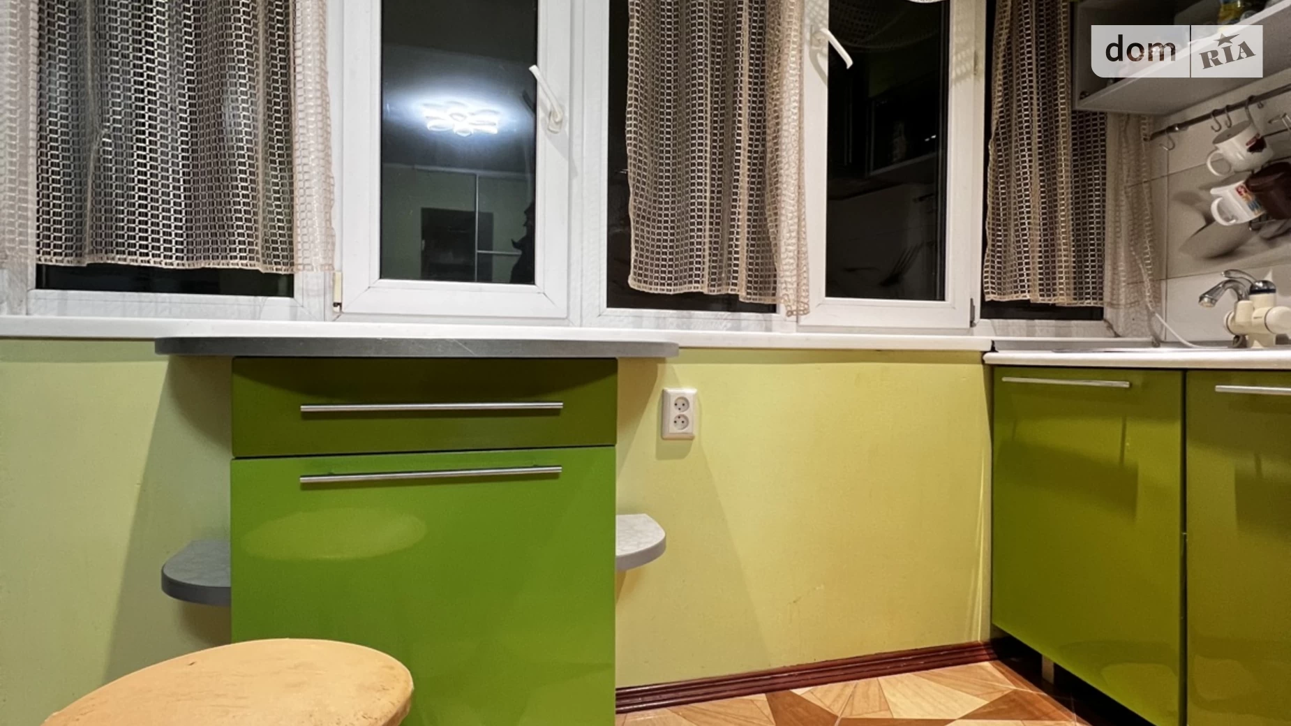 Продается 2-комнатная квартира 52.6 кв. м в Ровно, ул. Соборная, 414А - фото 4