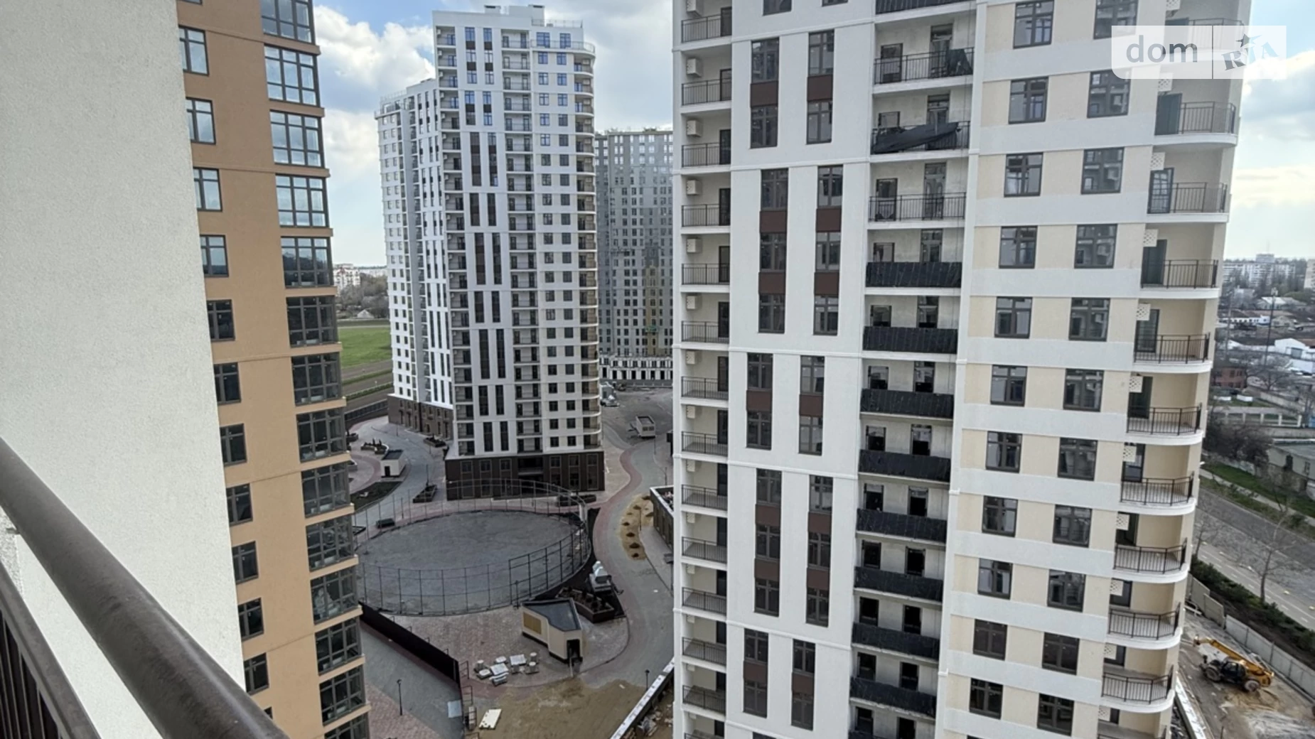 Продається 1-кімнатна квартира 42 кв. м у Одесі, вул. Краснова, 3 корпус 65 - фото 3