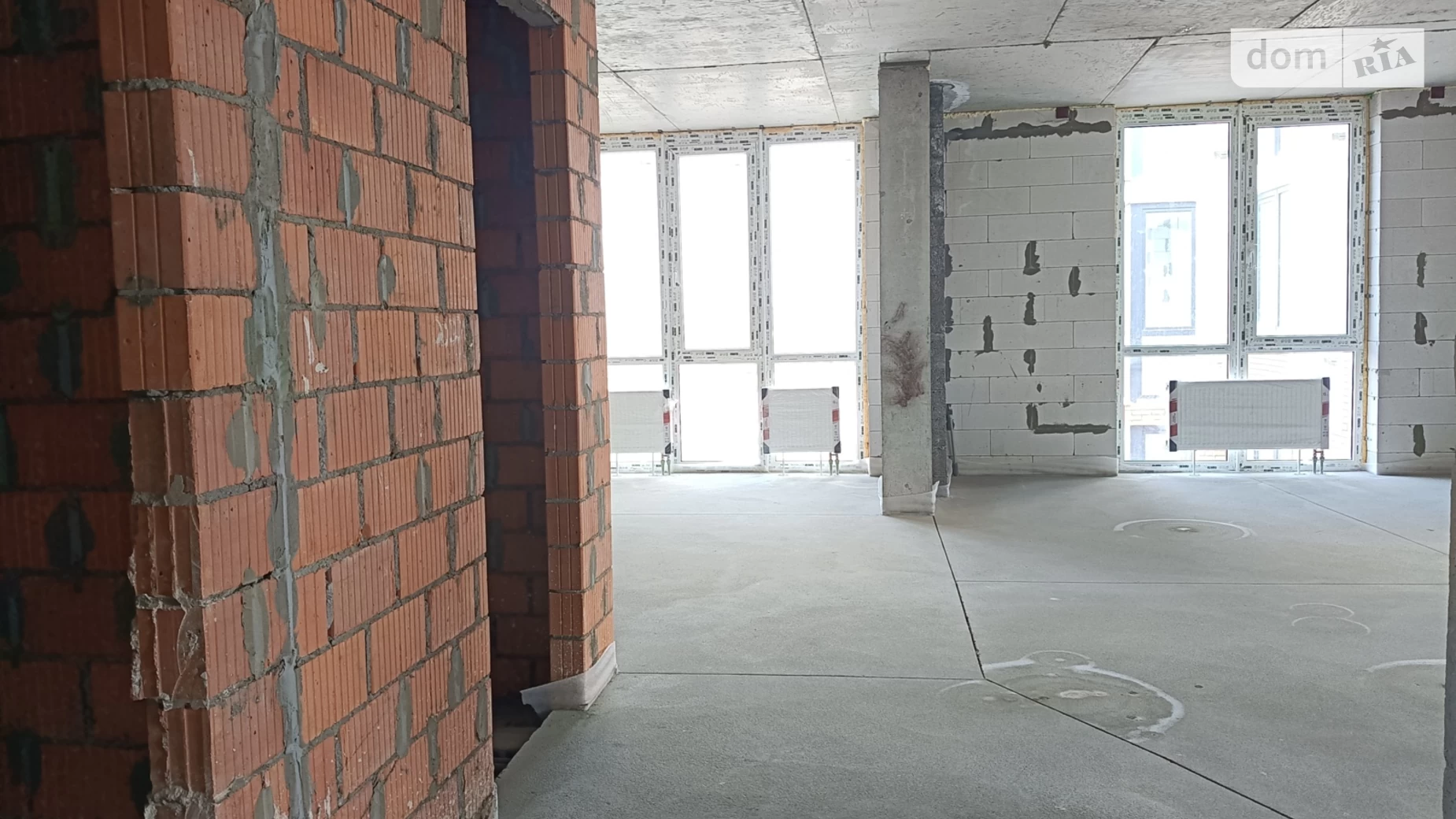 Продается 3-комнатная квартира 81.55 кв. м в Крыжановка, ул. Николаевская - фото 2