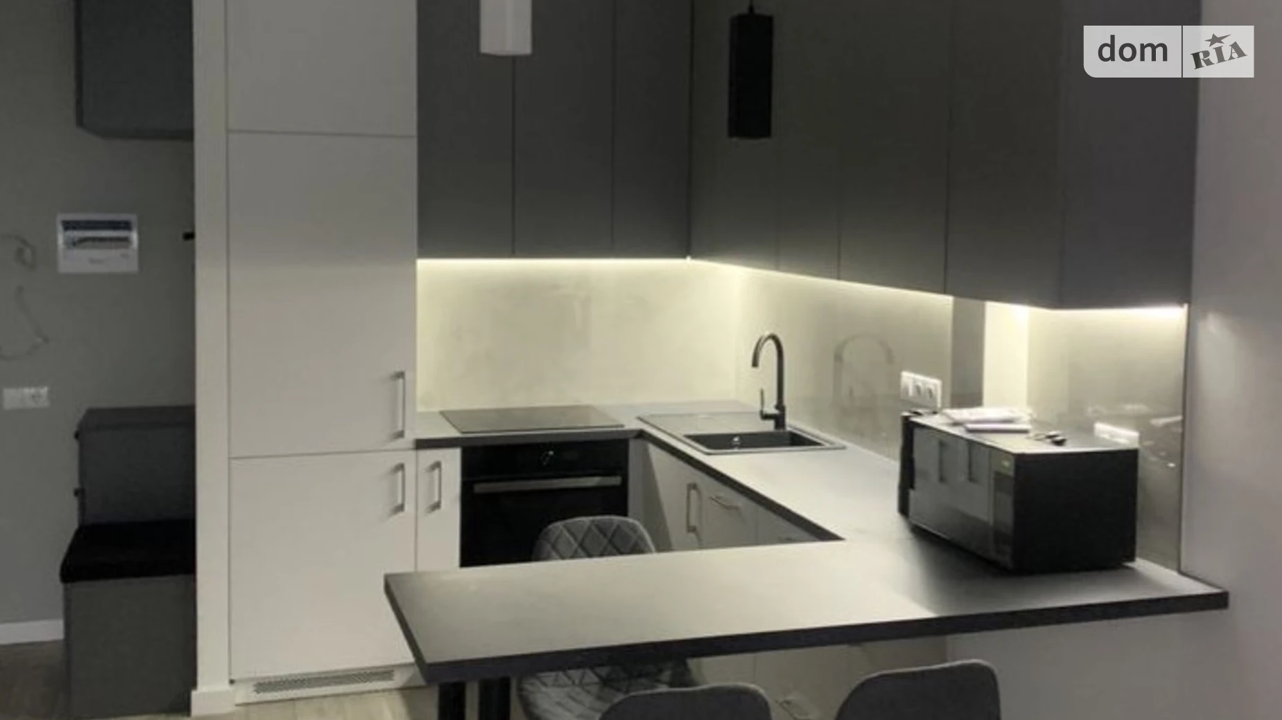 Здається в оренду 1-кімнатна квартира 45 кв. м у Львові, вул. Топольна - фото 2