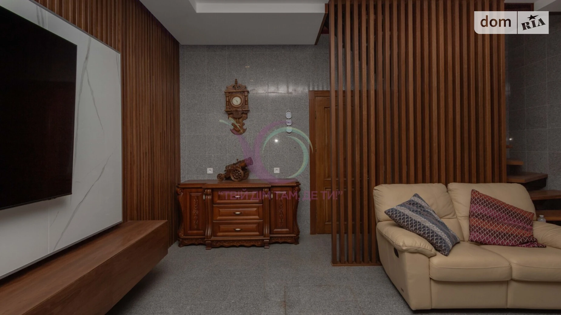 Сдается в аренду дом на 3 этажа 150 кв. м с террасой, цена: 700 $ - фото 5