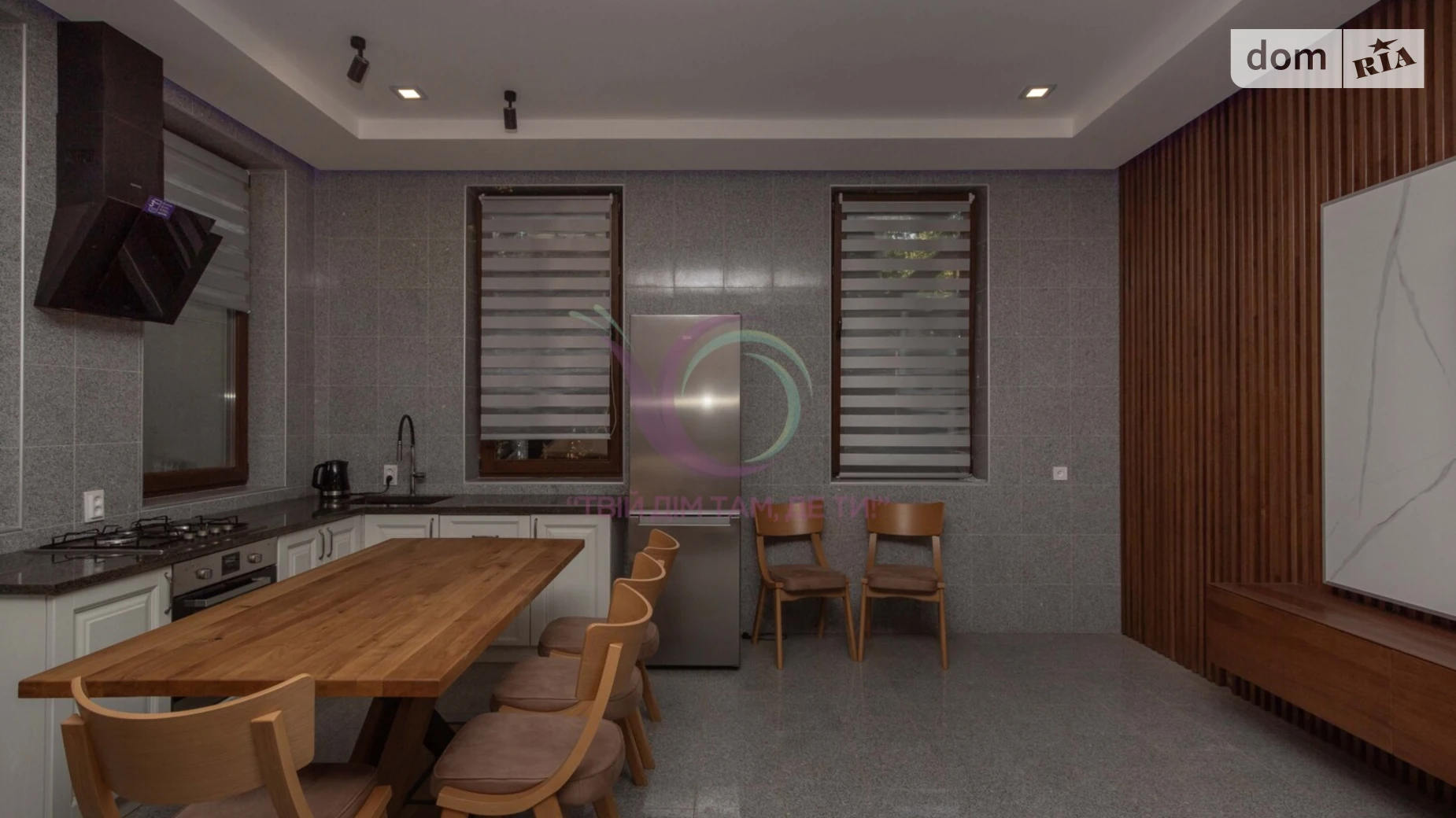 Сдается в аренду дом на 3 этажа 150 кв. м с террасой, цена: 700 $ - фото 3