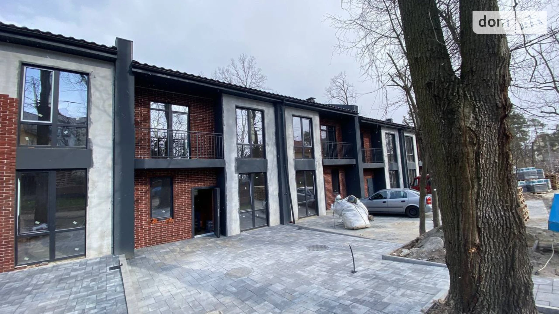Продается дом на 2 этажа 100 кв. м с садом, цена: 83000 $ - фото 2