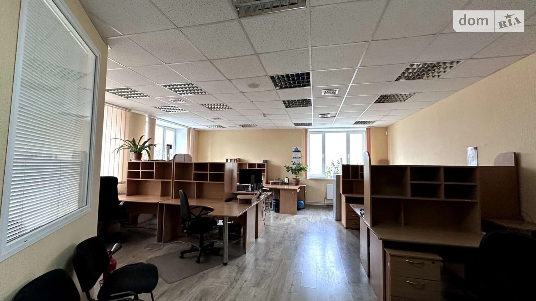 Здається в оренду офіс 65 кв. м в бізнес-центрі, цена: 586 $ - фото 3