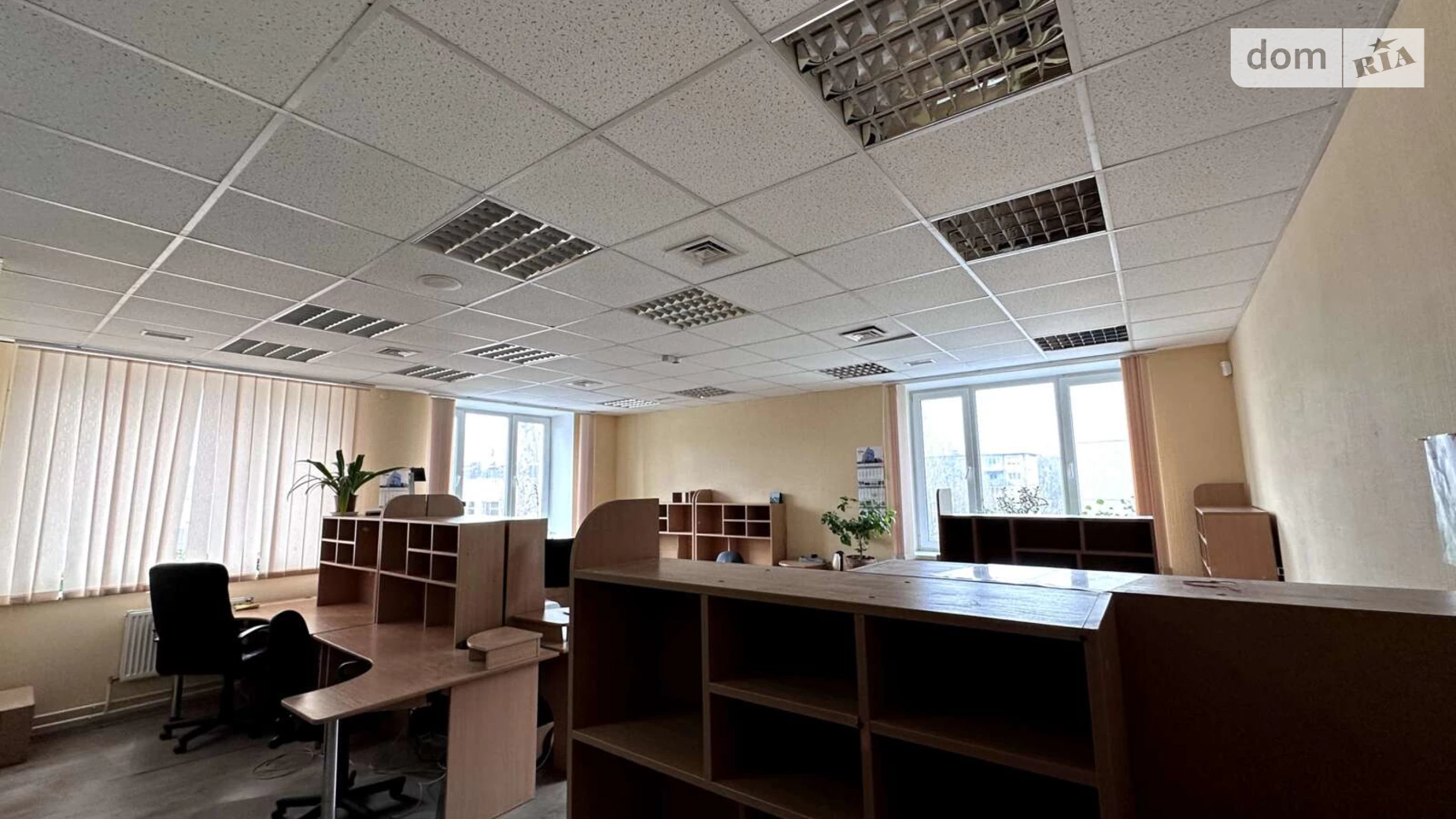 Здається в оренду офіс 65 кв. м в бізнес-центрі, цена: 586 $ - фото 4