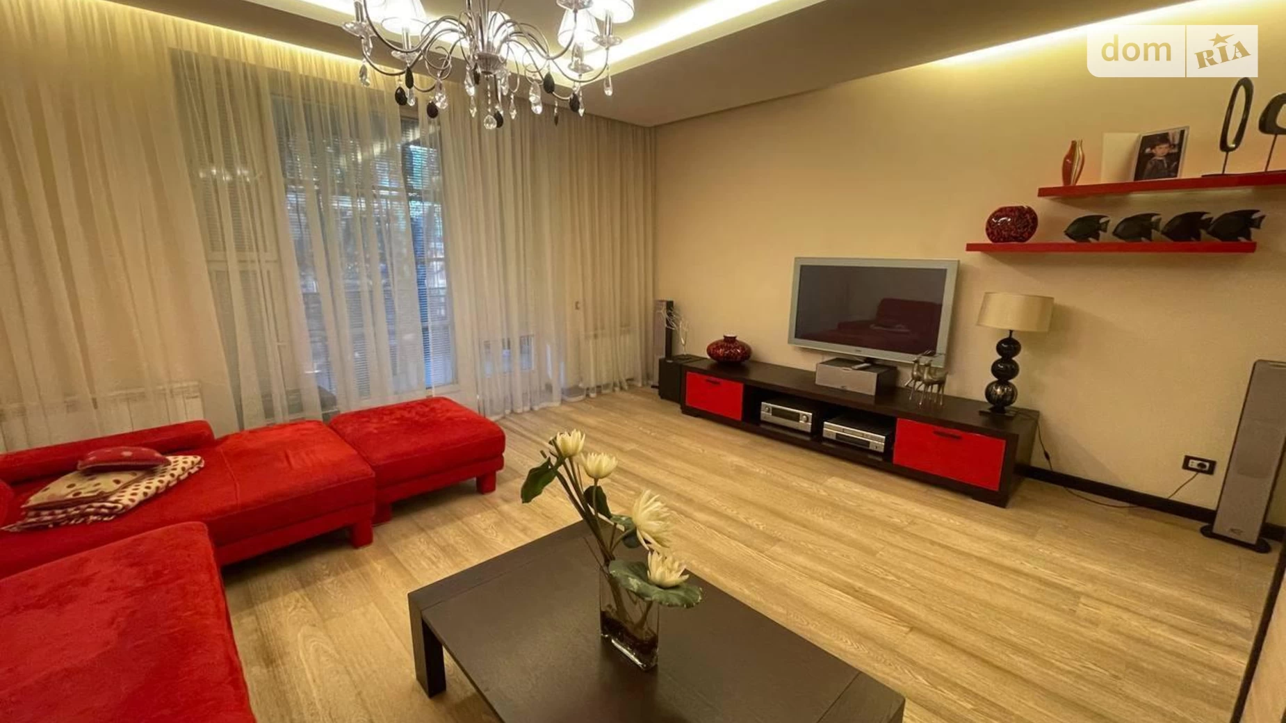 Продается 3-комнатная квартира 118.8 кв. м в, цена: 350000 $ - фото 2