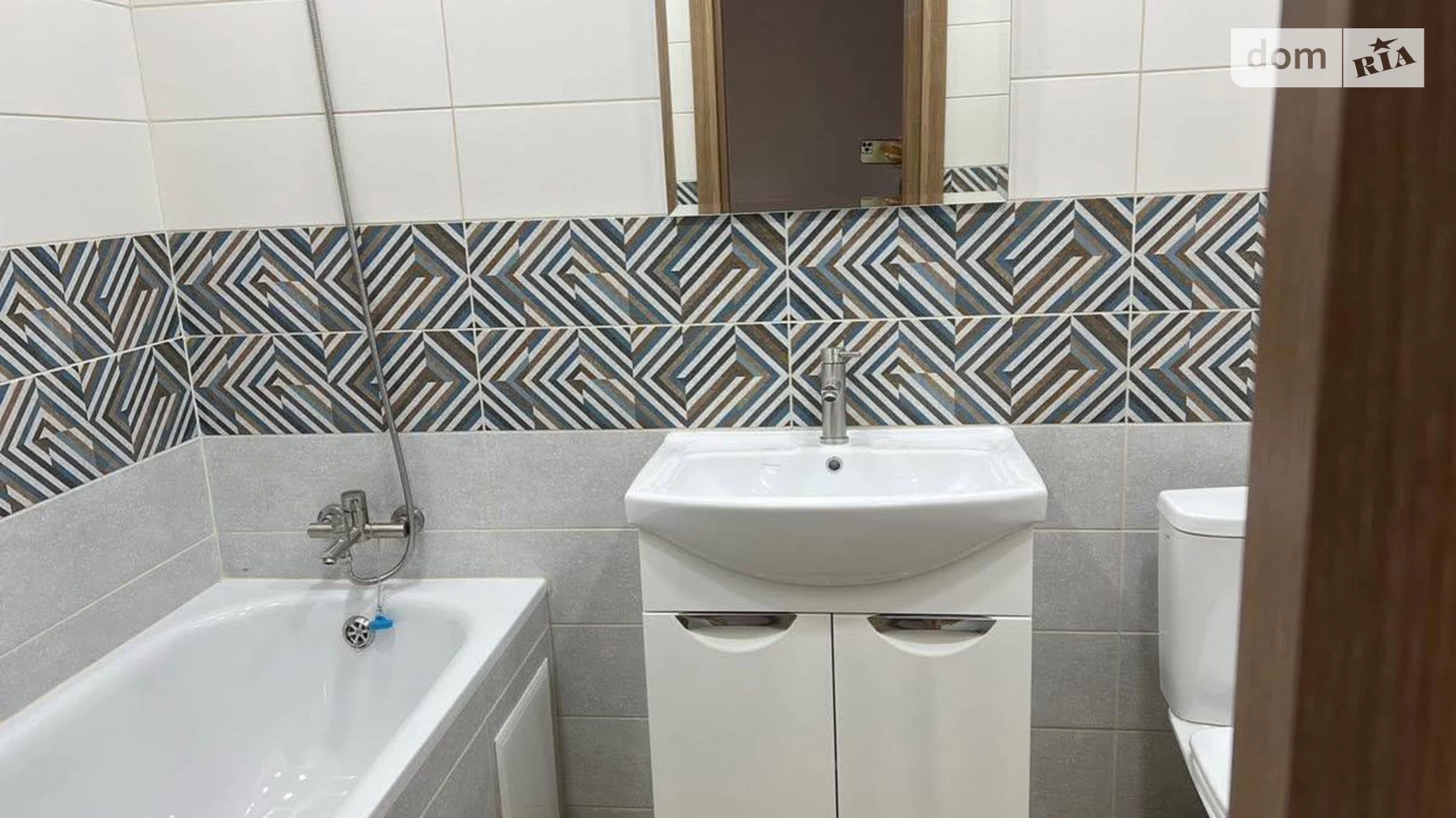 1-комнатная квартира 35.8 кв. м в Тернополе, просп. Злуки, 18 - фото 2