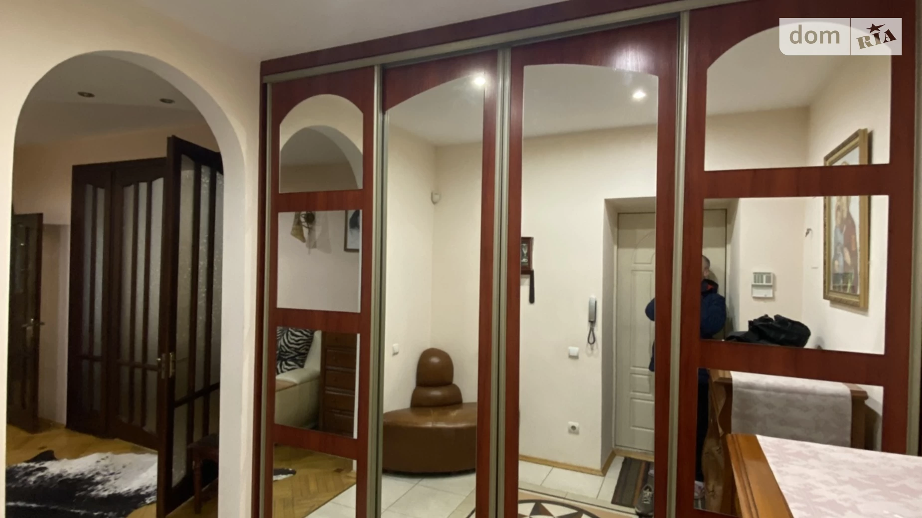 Продается 3-комнатная квартира 128.2 кв. м в Хмельницком, ул. Свободы, 19 - фото 2