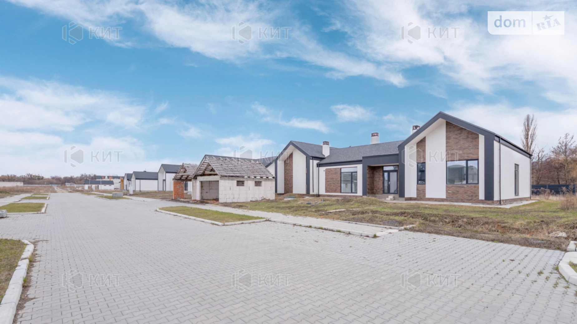 Продается дом на 2 этажа 277 кв. м с садом, цена: 470000 $ - фото 3