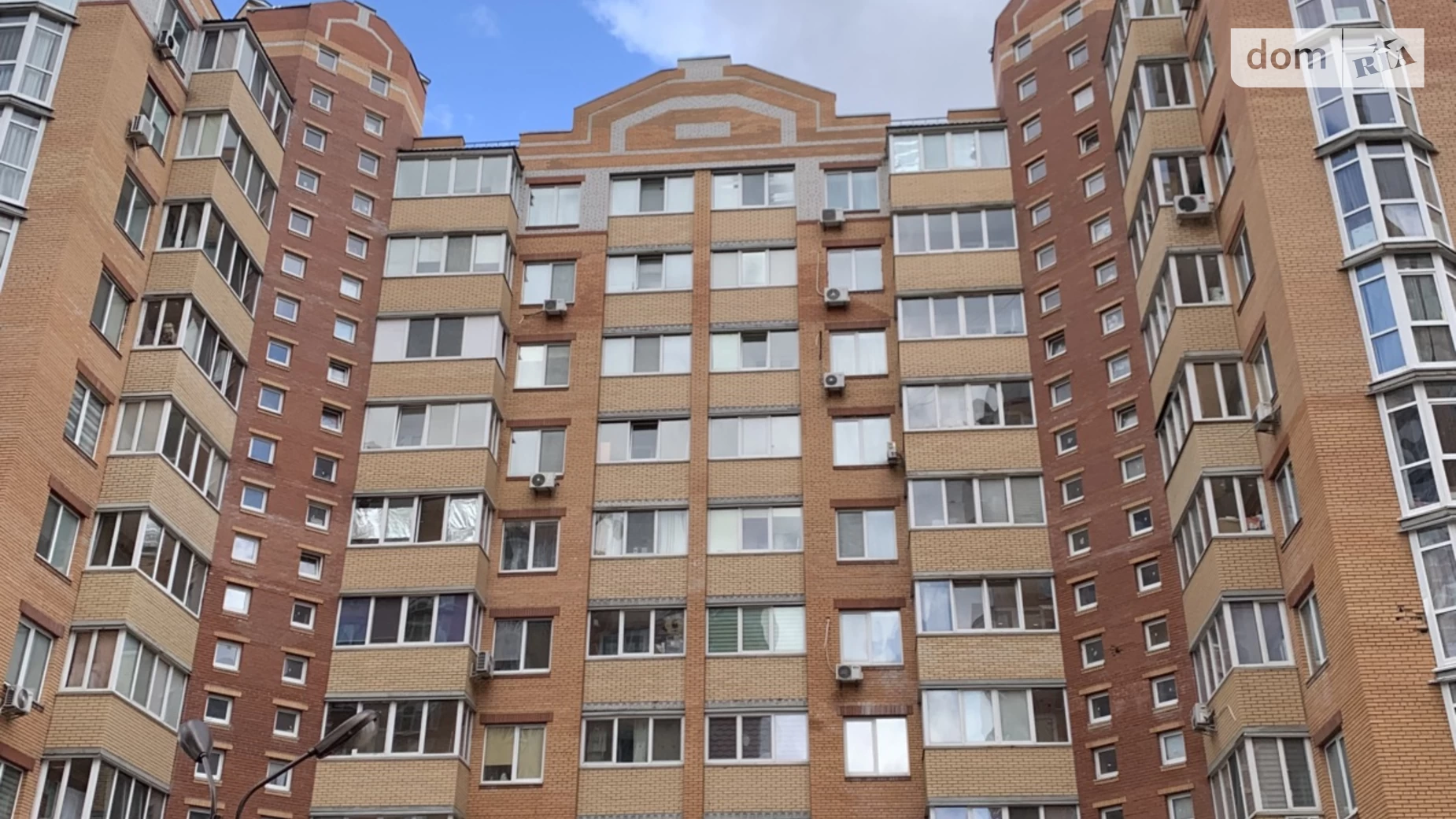 Продается 2-комнатная квартира 54 кв. м в Ирпене, ул. Университетская(Карла Маркса), 2/1 корпус 2 - фото 2